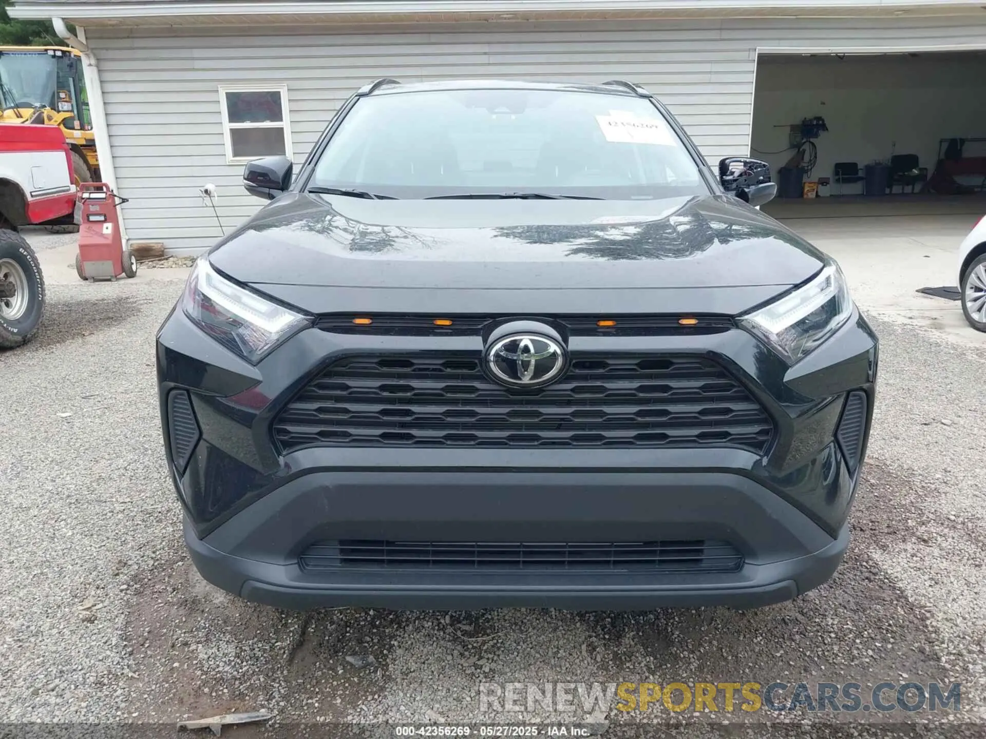 13 Photograph of a damaged car 2T3P1RFV9SC506283 TOYOTA RAV4 2025