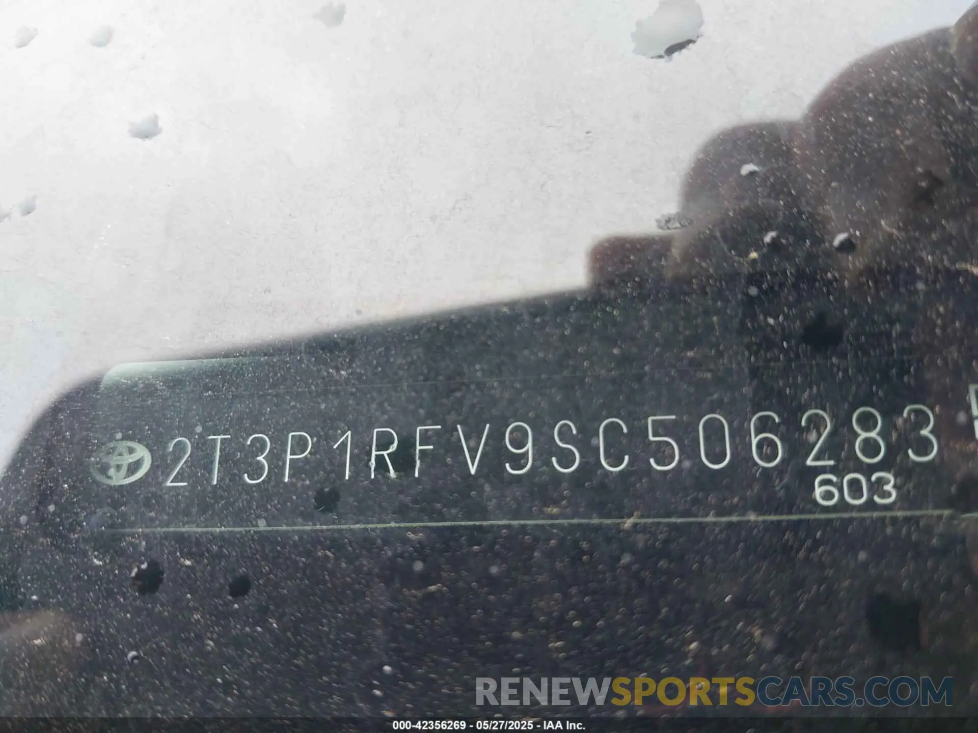9 Photograph of a damaged car 2T3P1RFV9SC506283 TOYOTA RAV4 2025
