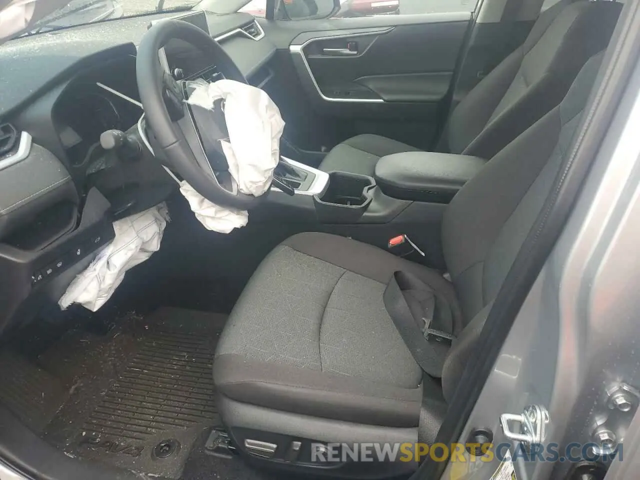 7 Photograph of a damaged car 2T3P1RFV9SW499219 TOYOTA RAV4 2025
