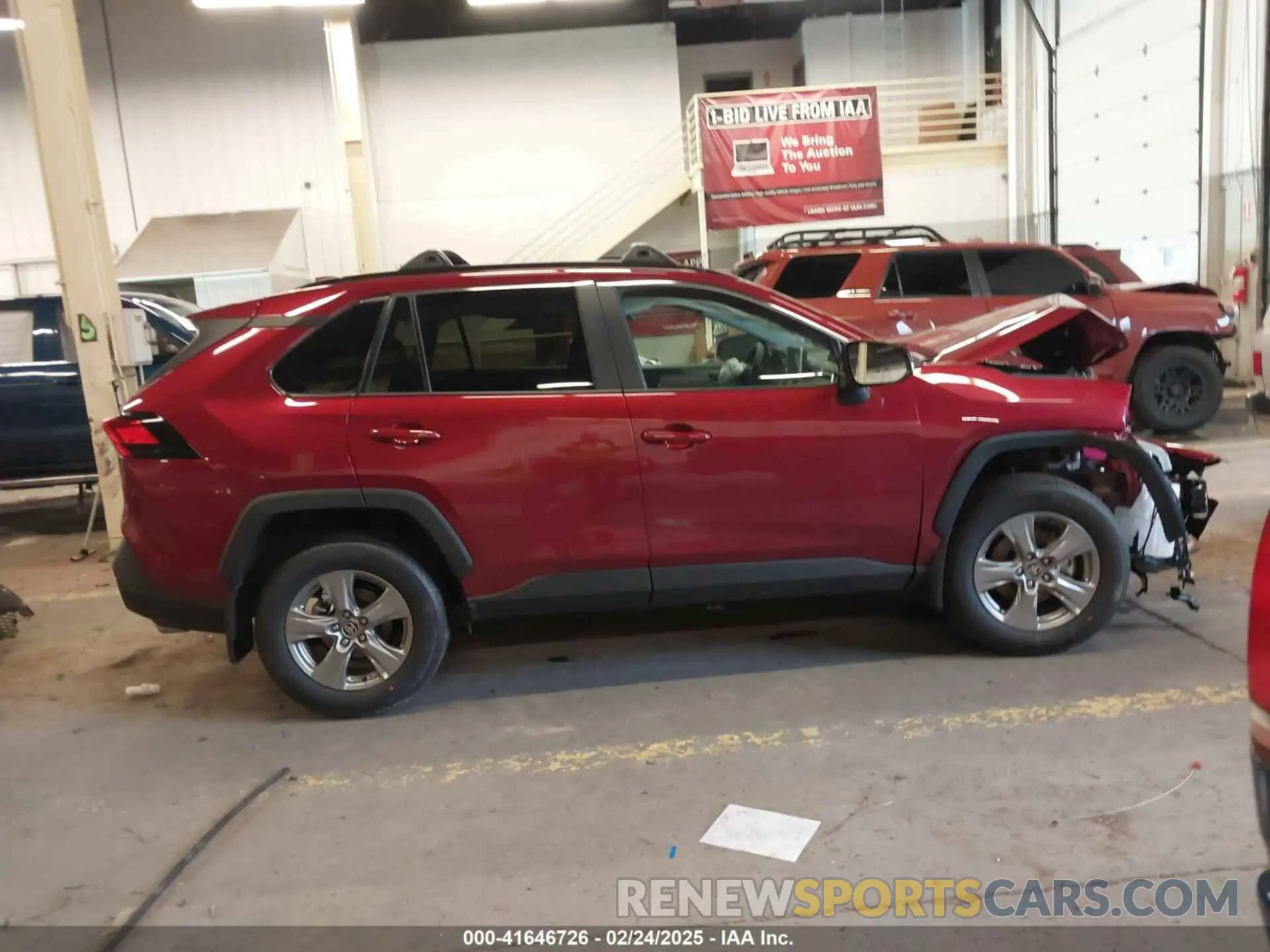 12 Photograph of a damaged car 2T3P1RFVXSW511331 TOYOTA RAV4 2025
