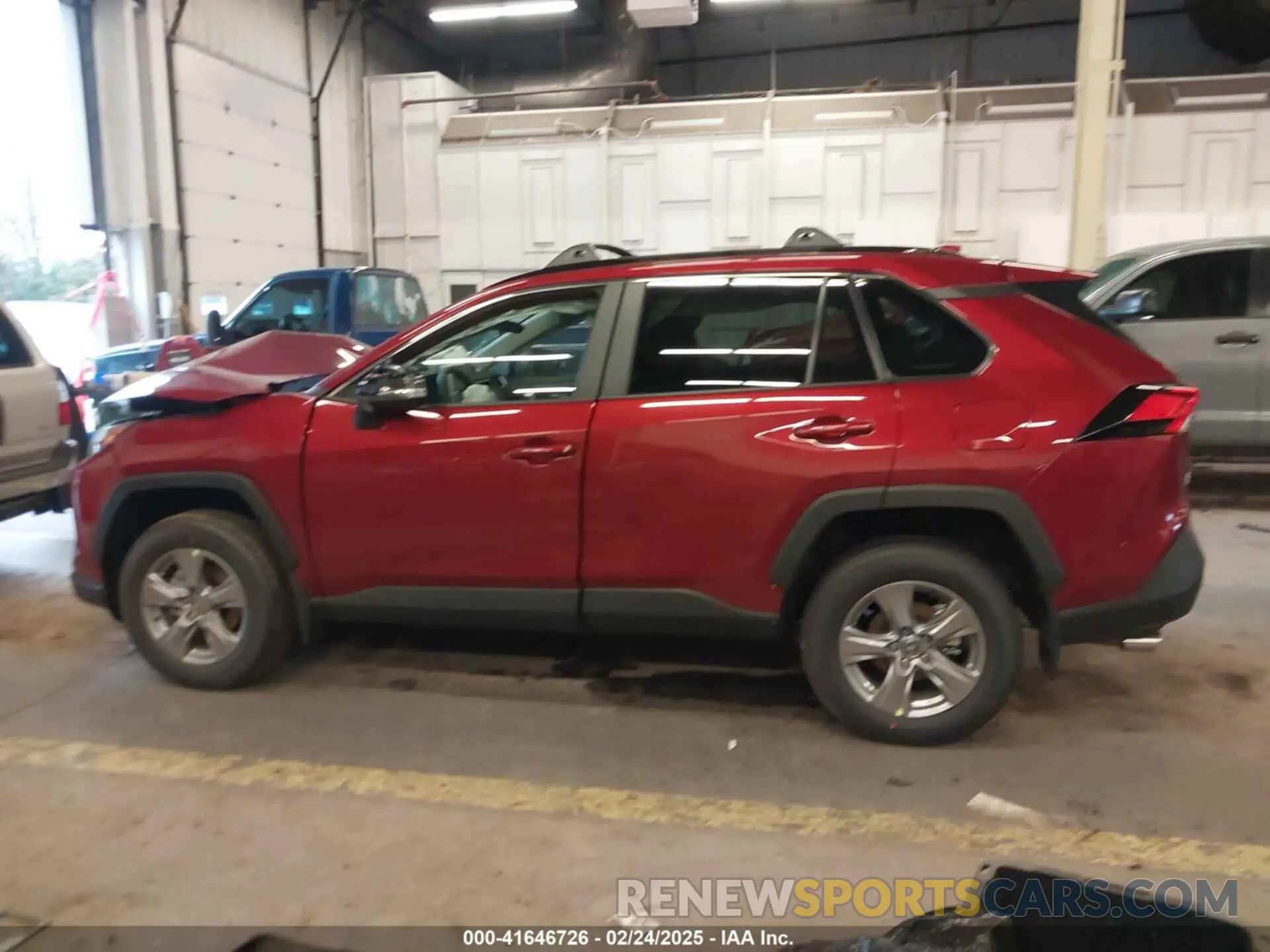 13 Photograph of a damaged car 2T3P1RFVXSW511331 TOYOTA RAV4 2025