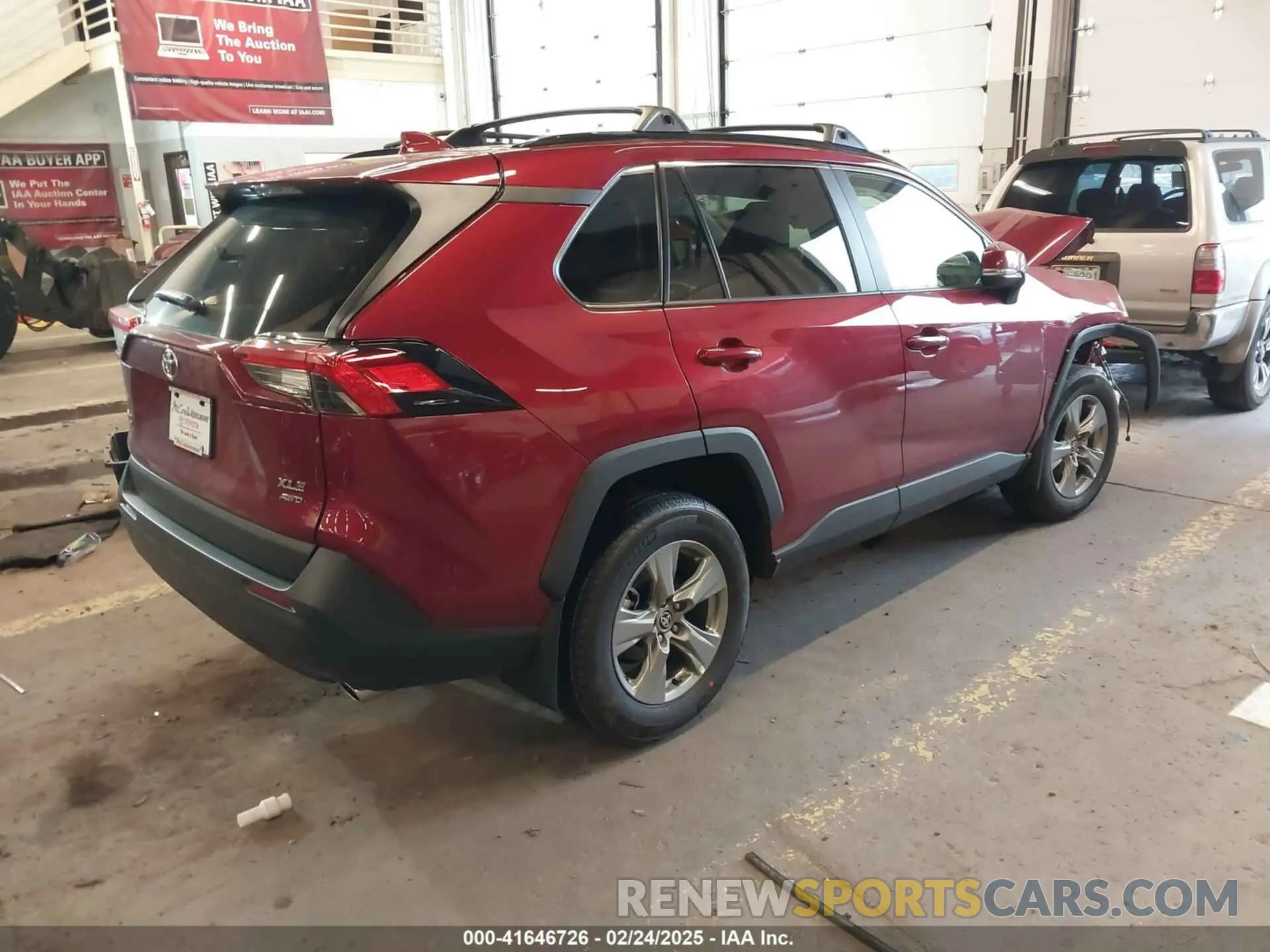 4 Photograph of a damaged car 2T3P1RFVXSW511331 TOYOTA RAV4 2025