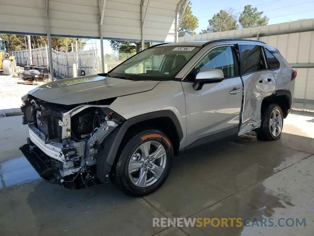 1 Photograph of a damaged car 2T3P1RFVXSW518005 TOYOTA RAV4 2025