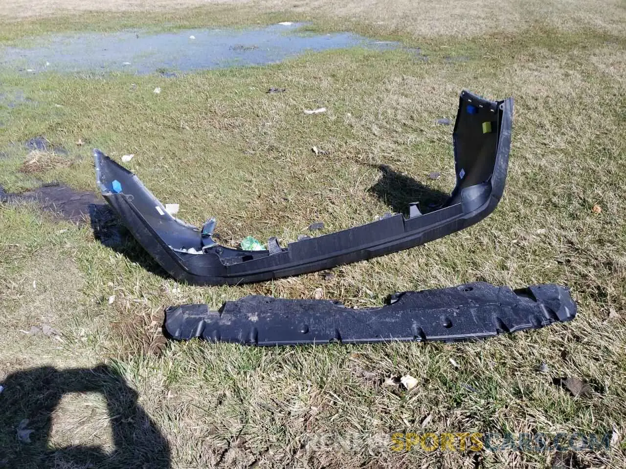 13 Photograph of a damaged car 2T3RWRFV0SW253492 TOYOTA RAV4 2025