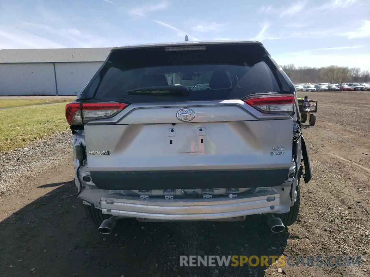 6 Photograph of a damaged car 2T3RWRFV0SW253492 TOYOTA RAV4 2025
