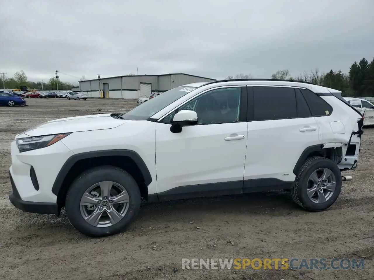 1 Photograph of a damaged car 2T3RWRFV3SW261182 TOYOTA RAV4 2025