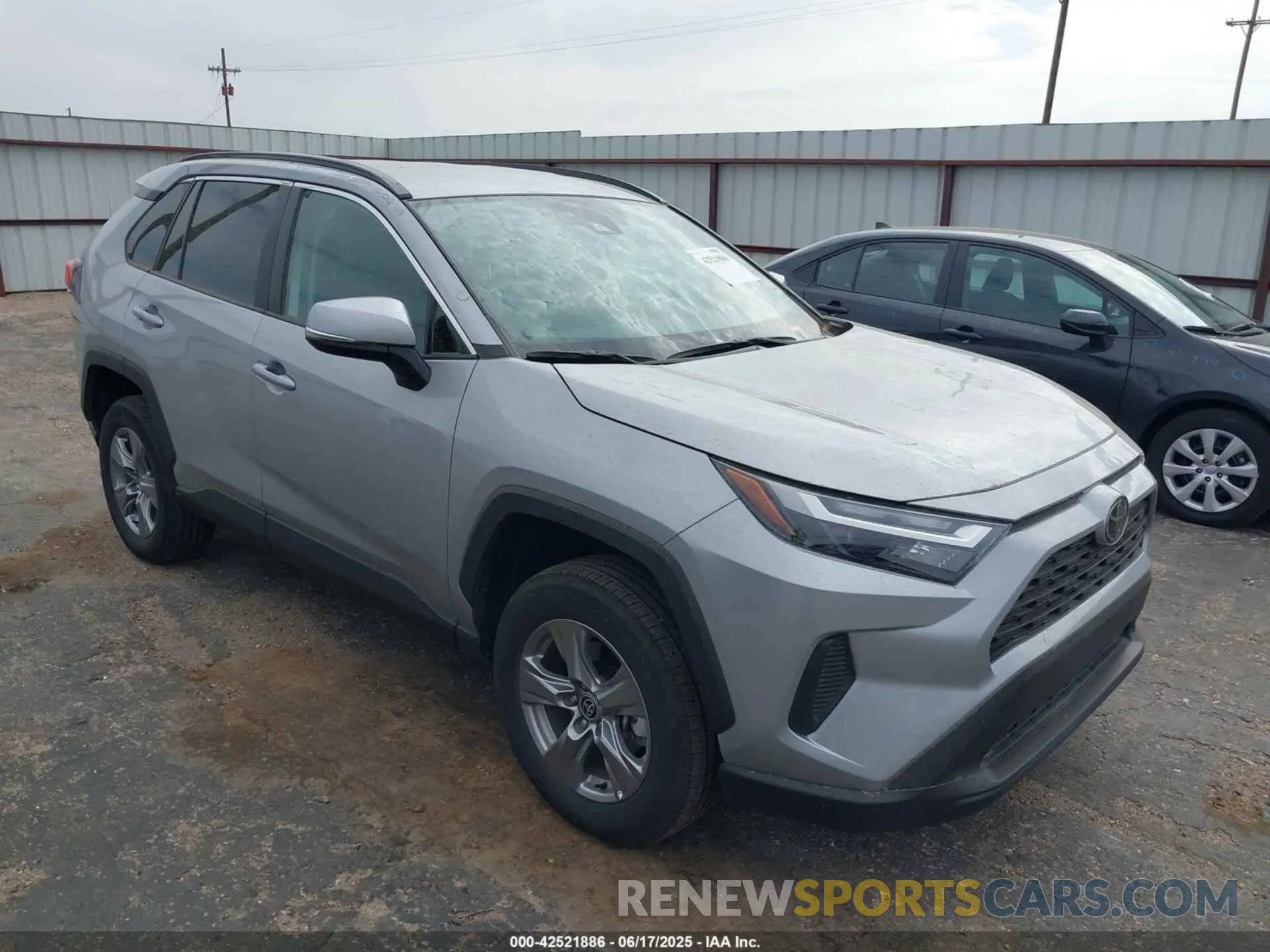 1 Photograph of a damaged car 2T3W1RFV2SW374218 TOYOTA RAV4 2025