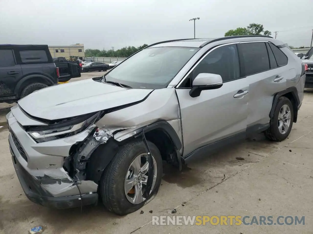 1 Photograph of a damaged car 2T3W1RFV3SC314790 TOYOTA RAV4 2025