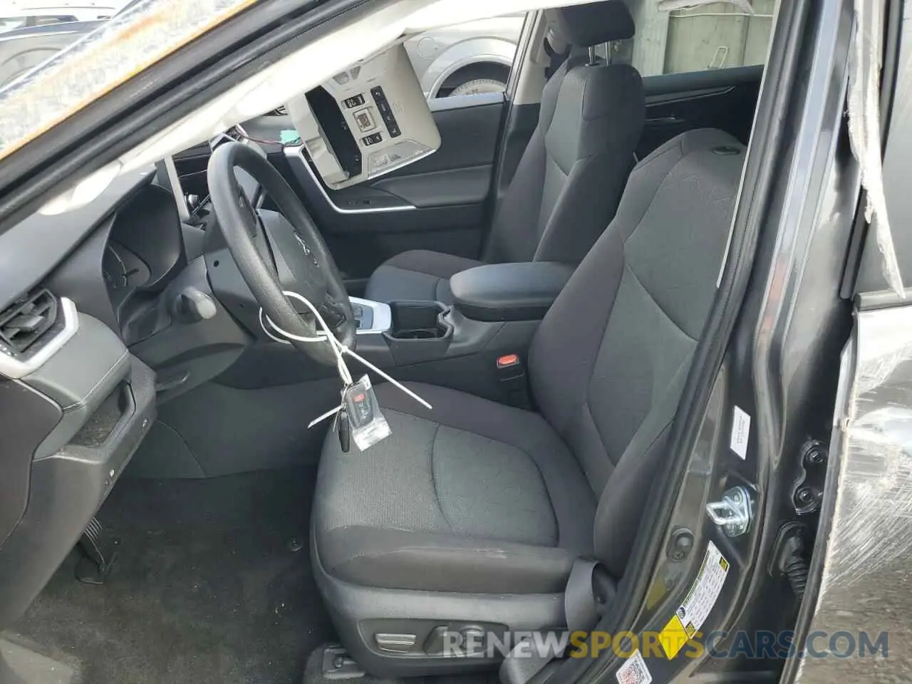 7 Photograph of a damaged car 2T3W1RFV4SC320968 TOYOTA RAV4 2025