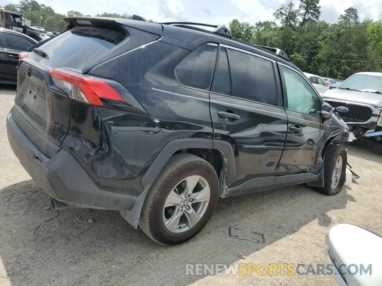 3 Photograph of a damaged car 2T3W1RFV4SW371577 TOYOTA RAV4 2025