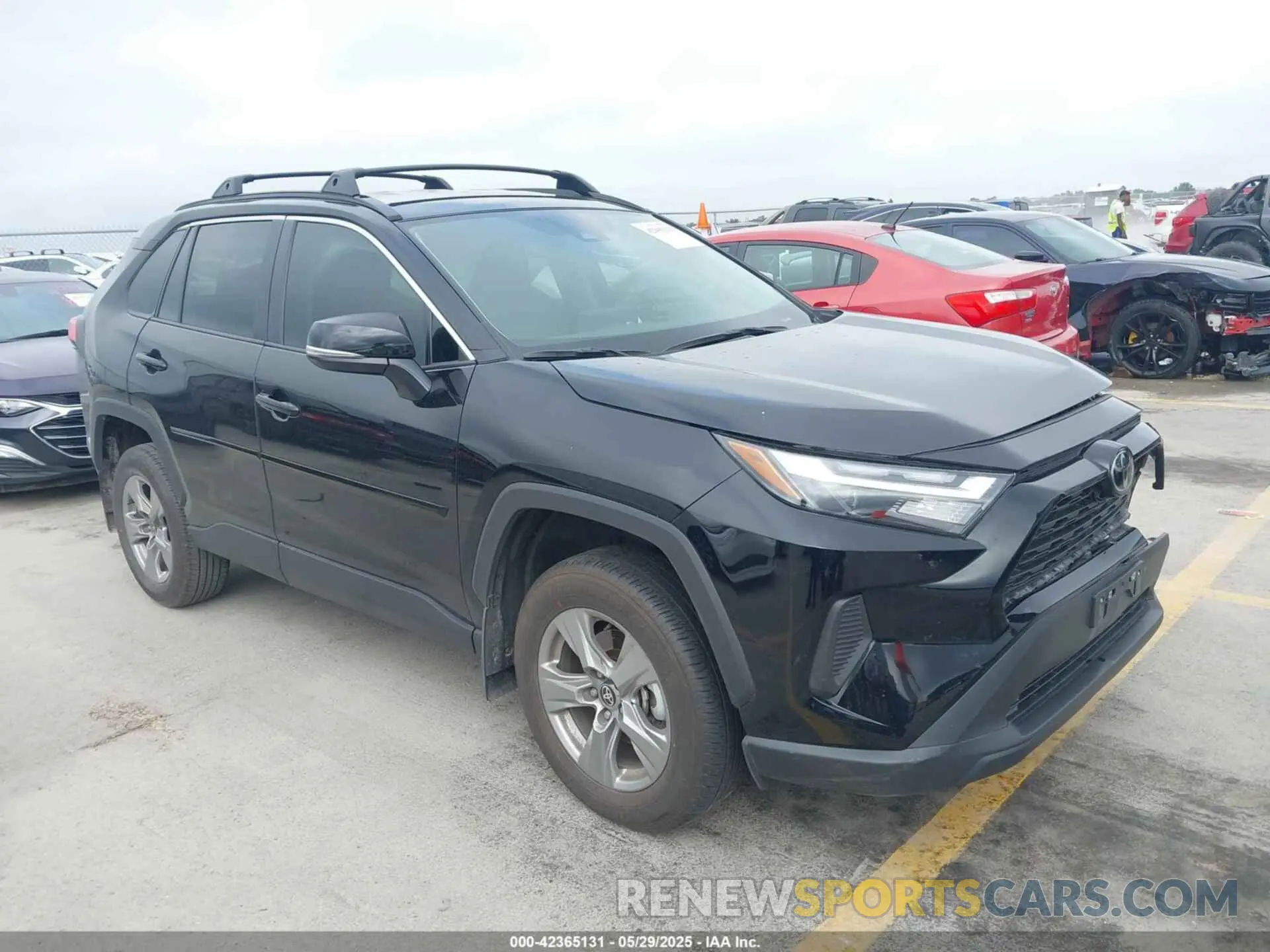 1 Photograph of a damaged car 2T3W1RFV5SC306707 TOYOTA RAV4 2025