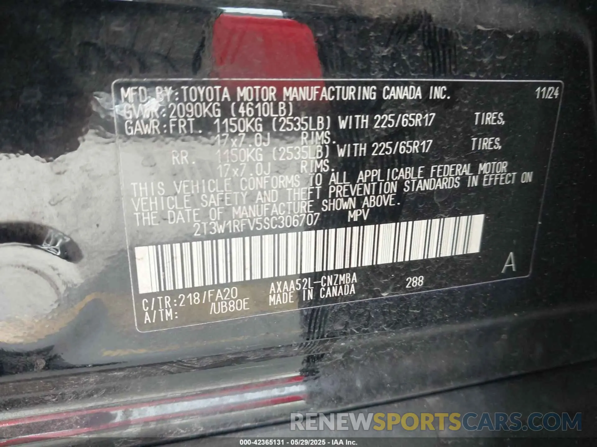 9 Photograph of a damaged car 2T3W1RFV5SC306707 TOYOTA RAV4 2025