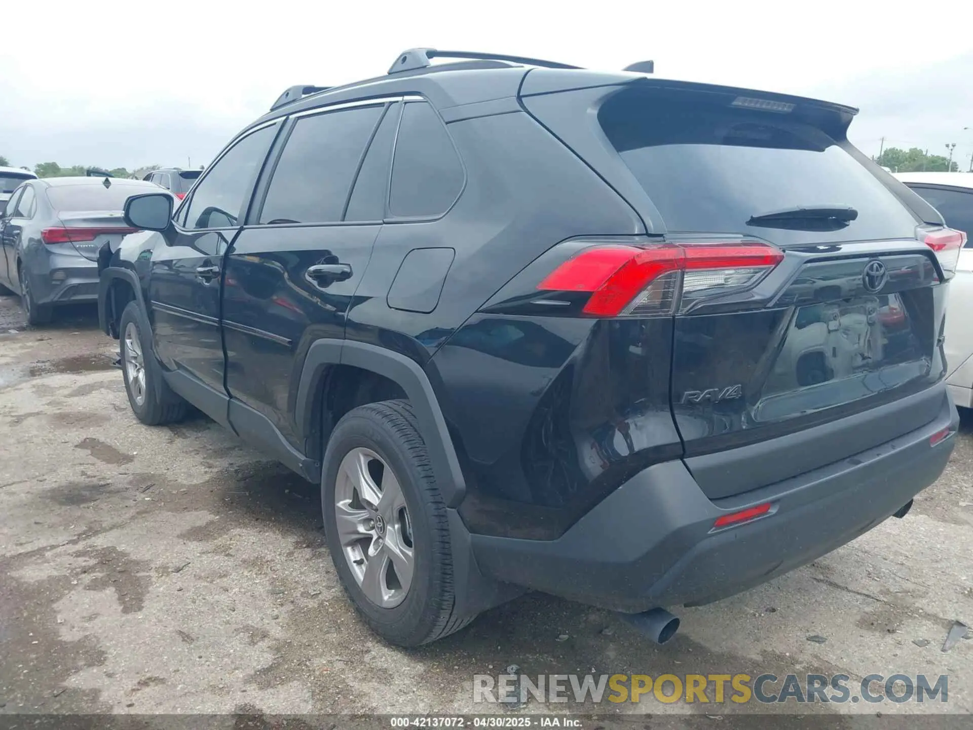 3 Photograph of a damaged car 2T3W1RFV5SC311437 TOYOTA RAV4 2025