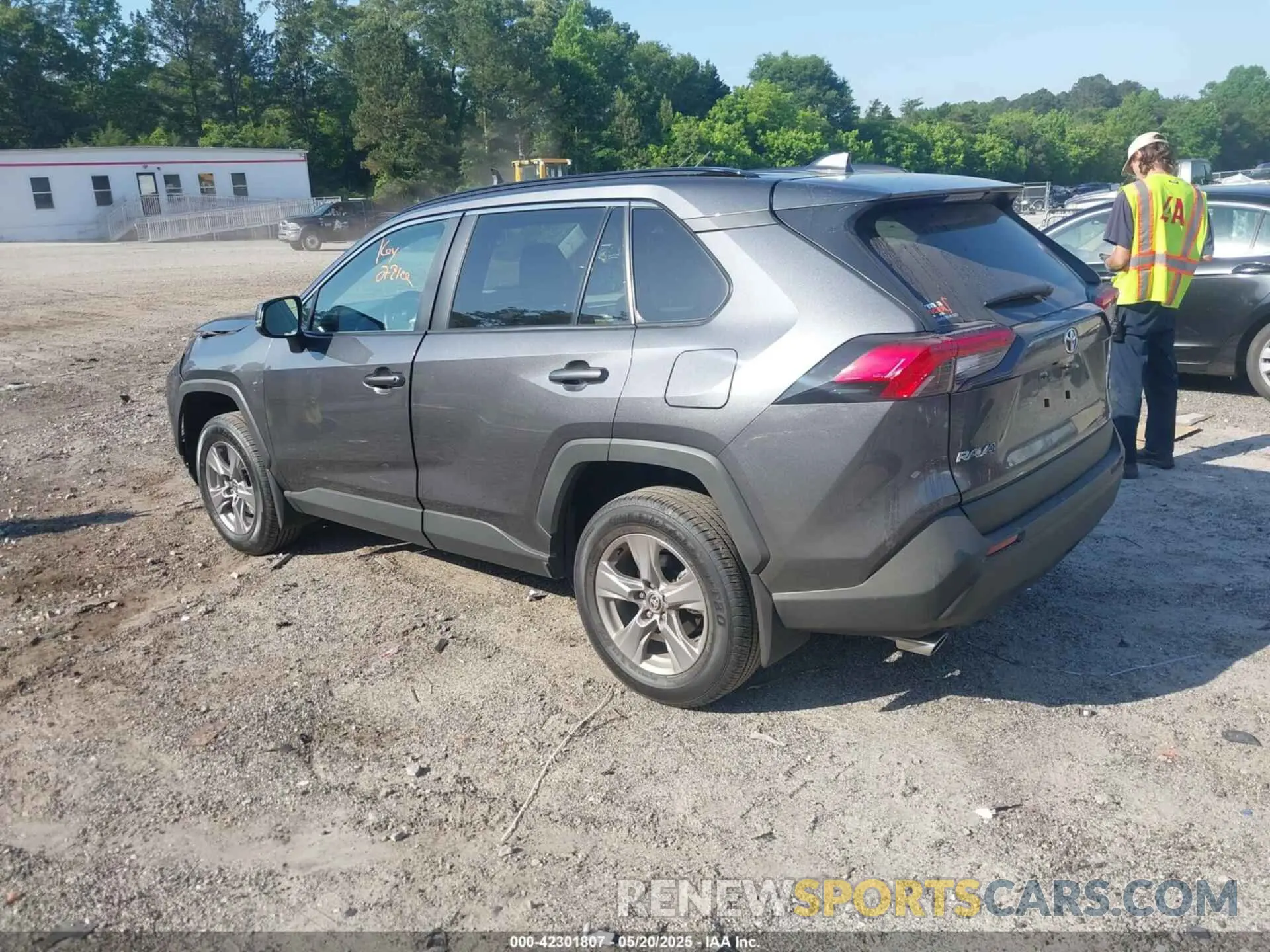 3 Photograph of a damaged car 2T3W1RFV7SC310614 TOYOTA RAV4 2025