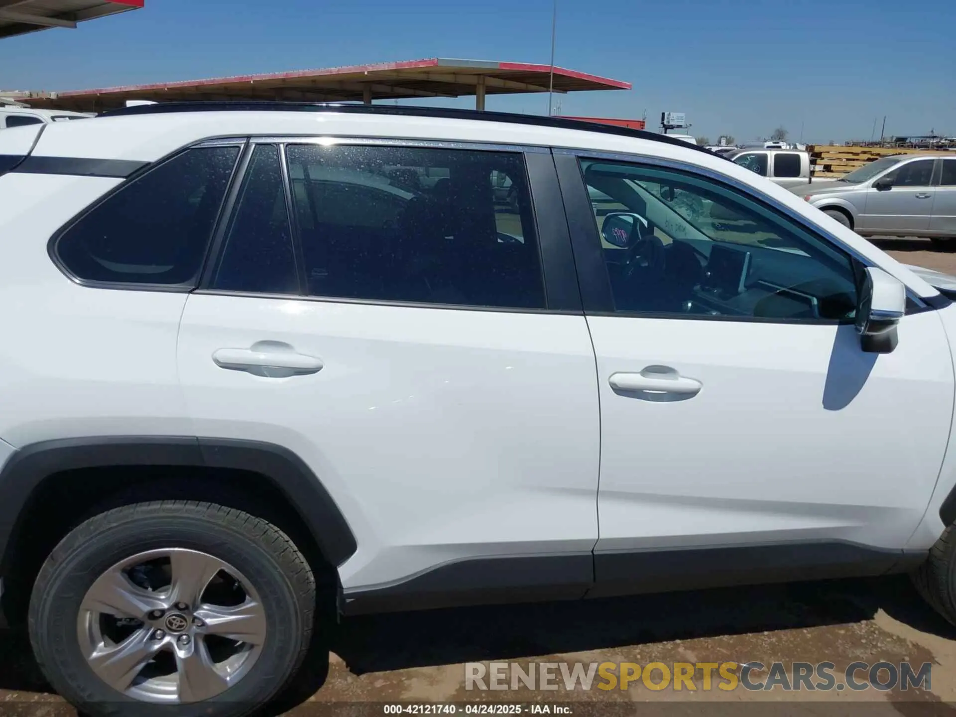 13 Photograph of a damaged car 2T3W1RFV8SW374059 TOYOTA RAV4 2025