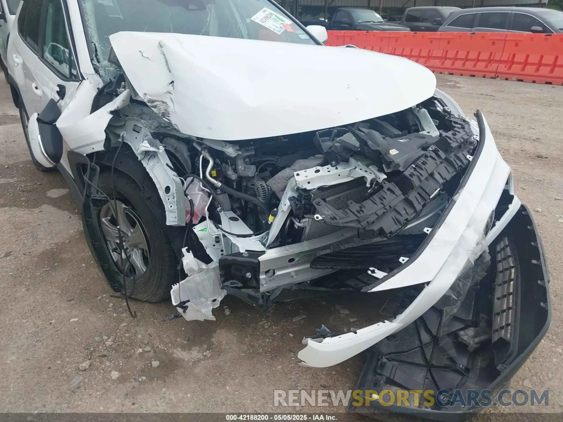 6 Photograph of a damaged car 2T3W1RFV9SW369324 TOYOTA RAV4 2025