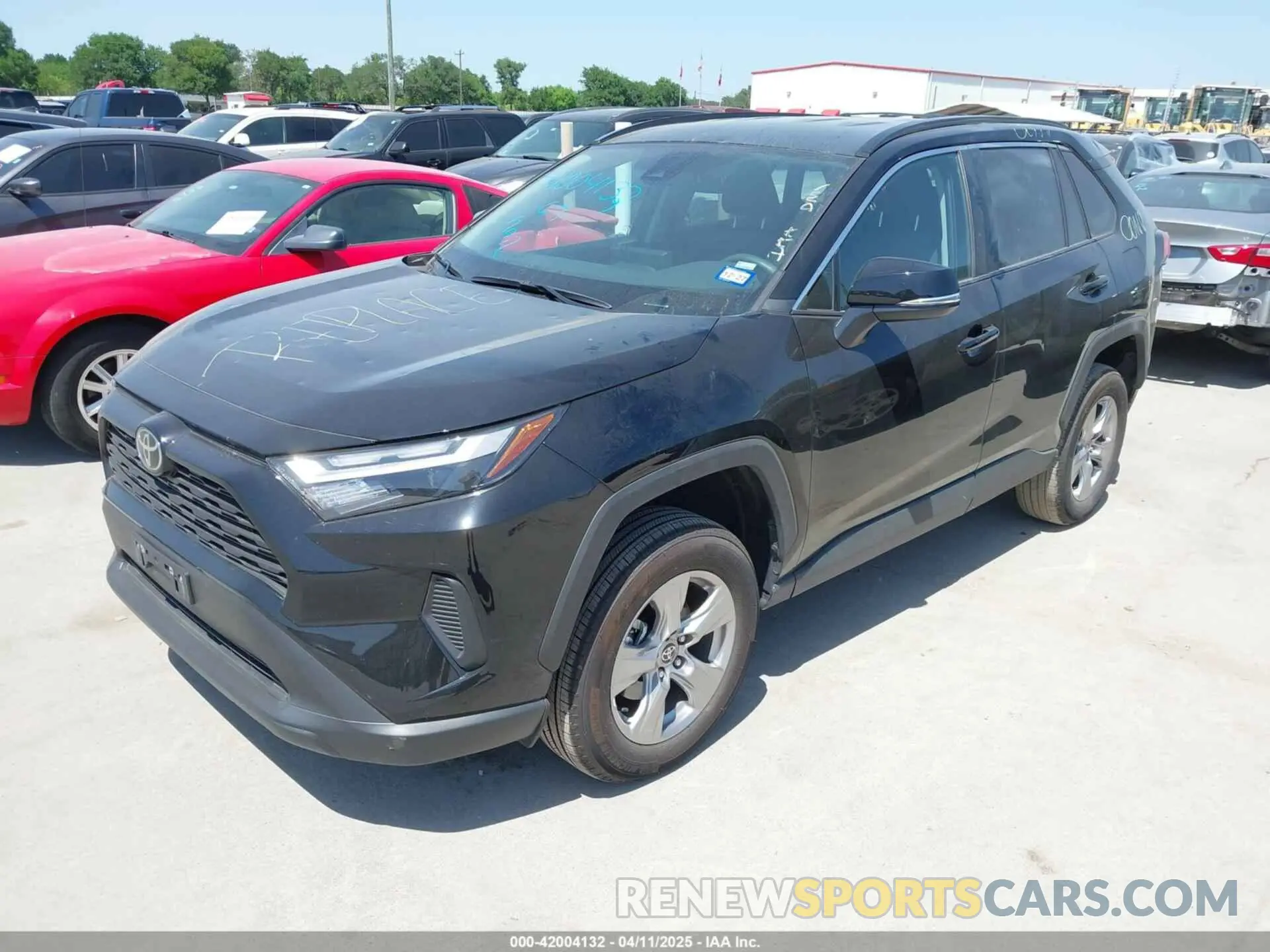 2 Photograph of a damaged car 2T3W1RFV9SW373129 TOYOTA RAV4 2025