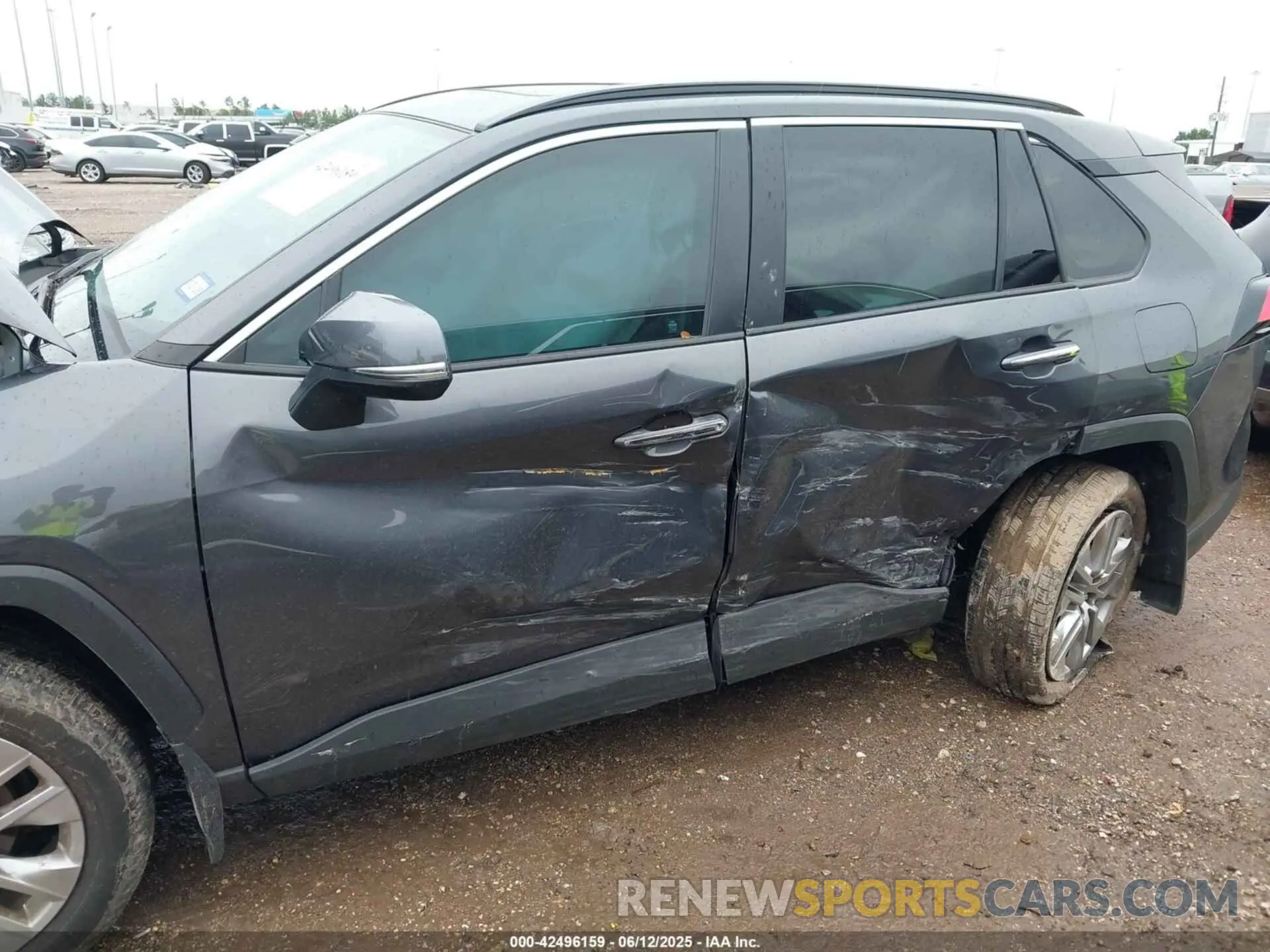 6 Photograph of a damaged car 2T3Y1RFV5SW373024 TOYOTA RAV4 2025
