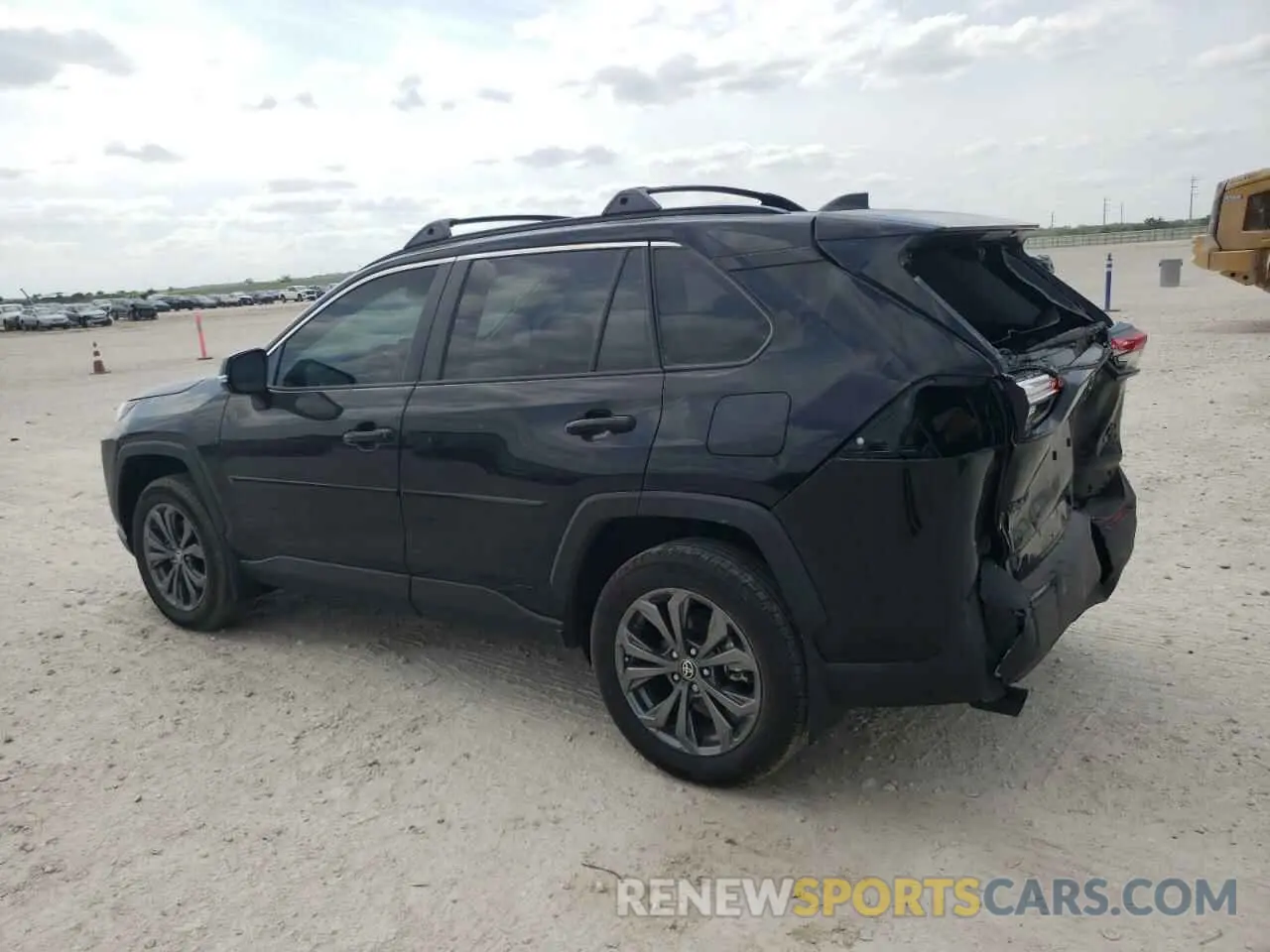 2 Photograph of a damaged car 4T3B6RFV0SU181775 TOYOTA RAV4 2025