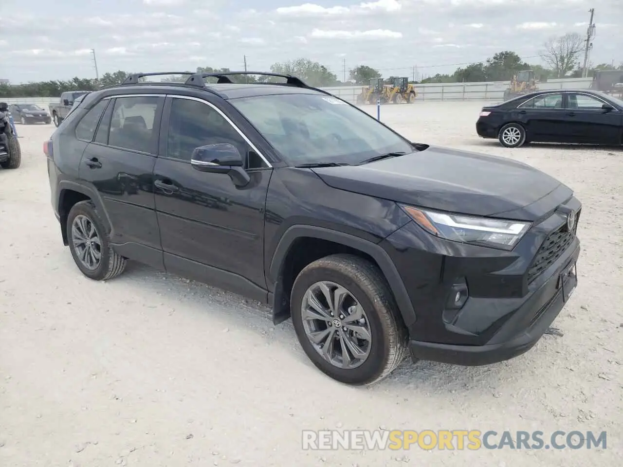 4 Photograph of a damaged car 4T3B6RFV0SU181775 TOYOTA RAV4 2025