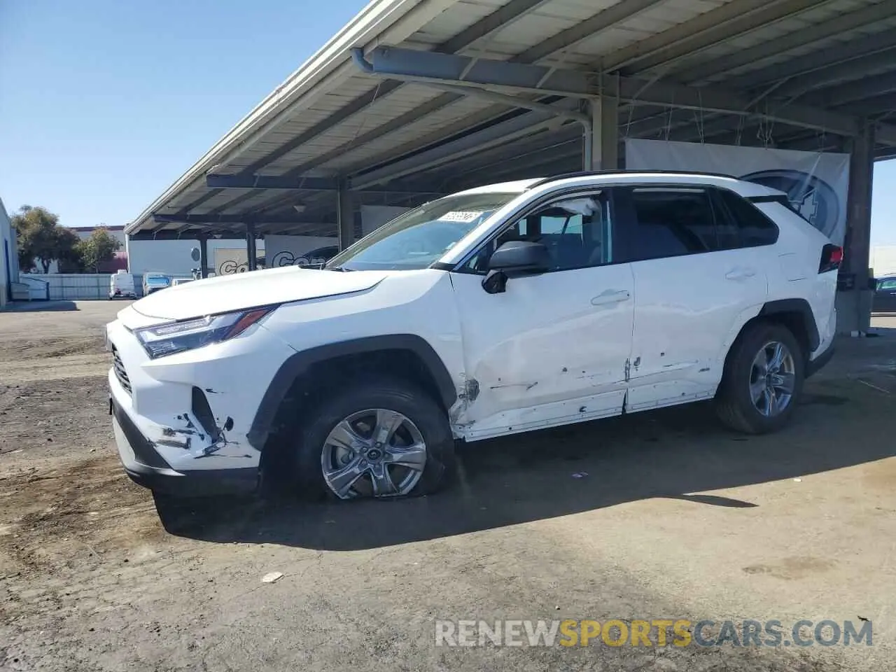 1 Photograph of a damaged car 4T3LWRFV0SU173146 TOYOTA RAV4 2025