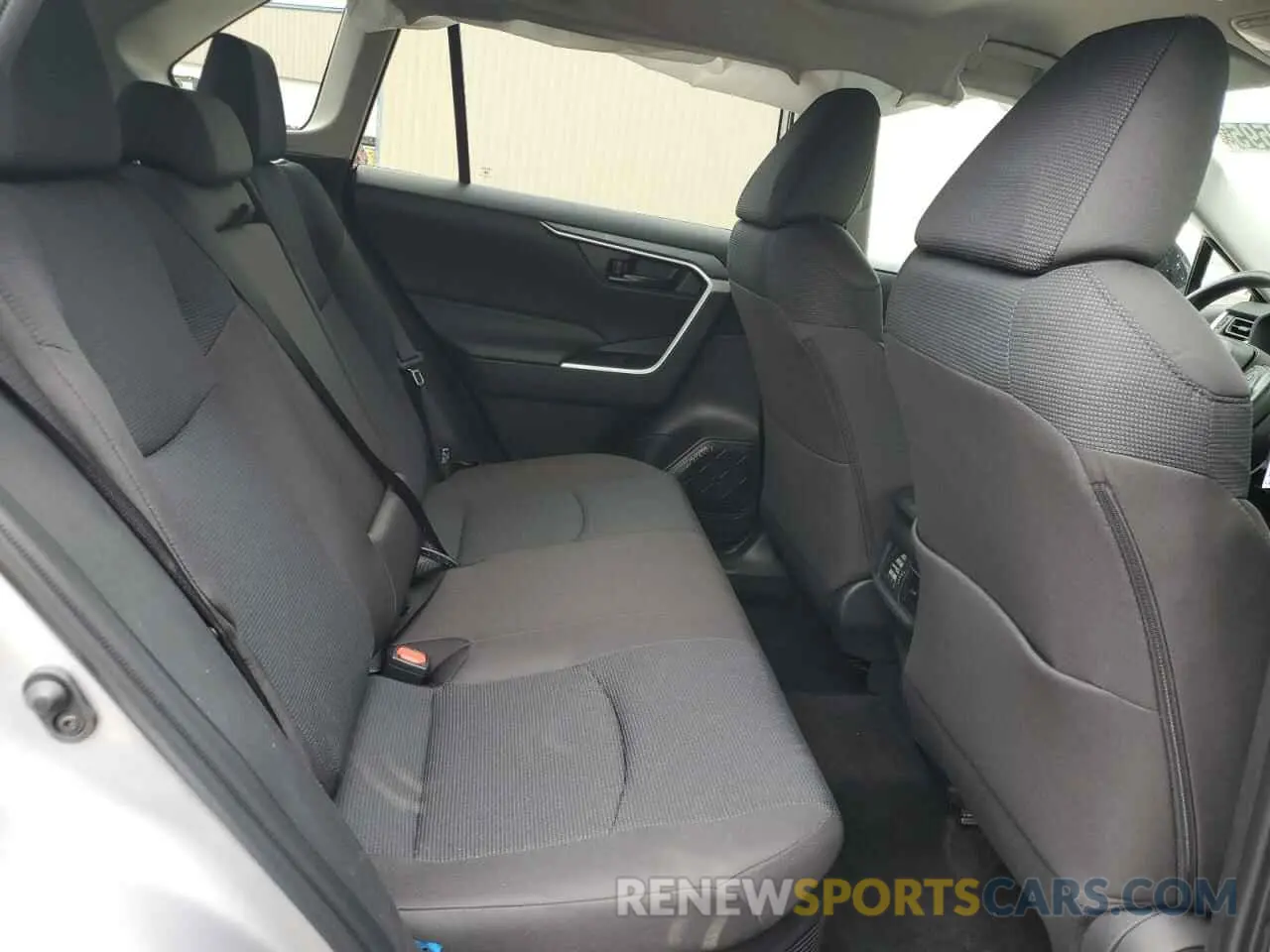 11 Photograph of a damaged car 4T3LWRFV3SU176297 TOYOTA RAV4 2025
