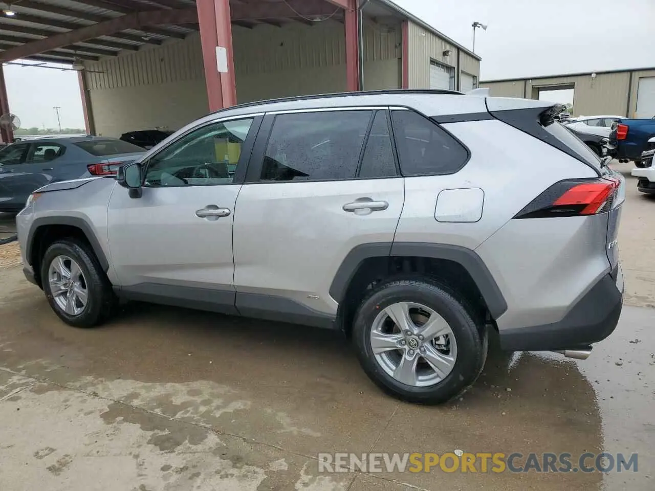 2 Photograph of a damaged car 4T3LWRFV3SU176297 TOYOTA RAV4 2025