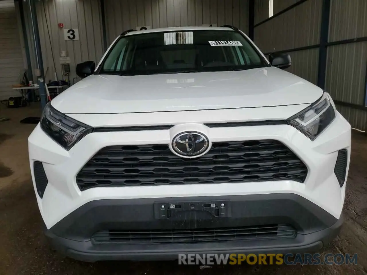 5 Photograph of a damaged car 4T3LWRFVXSU169881 TOYOTA RAV4 2025