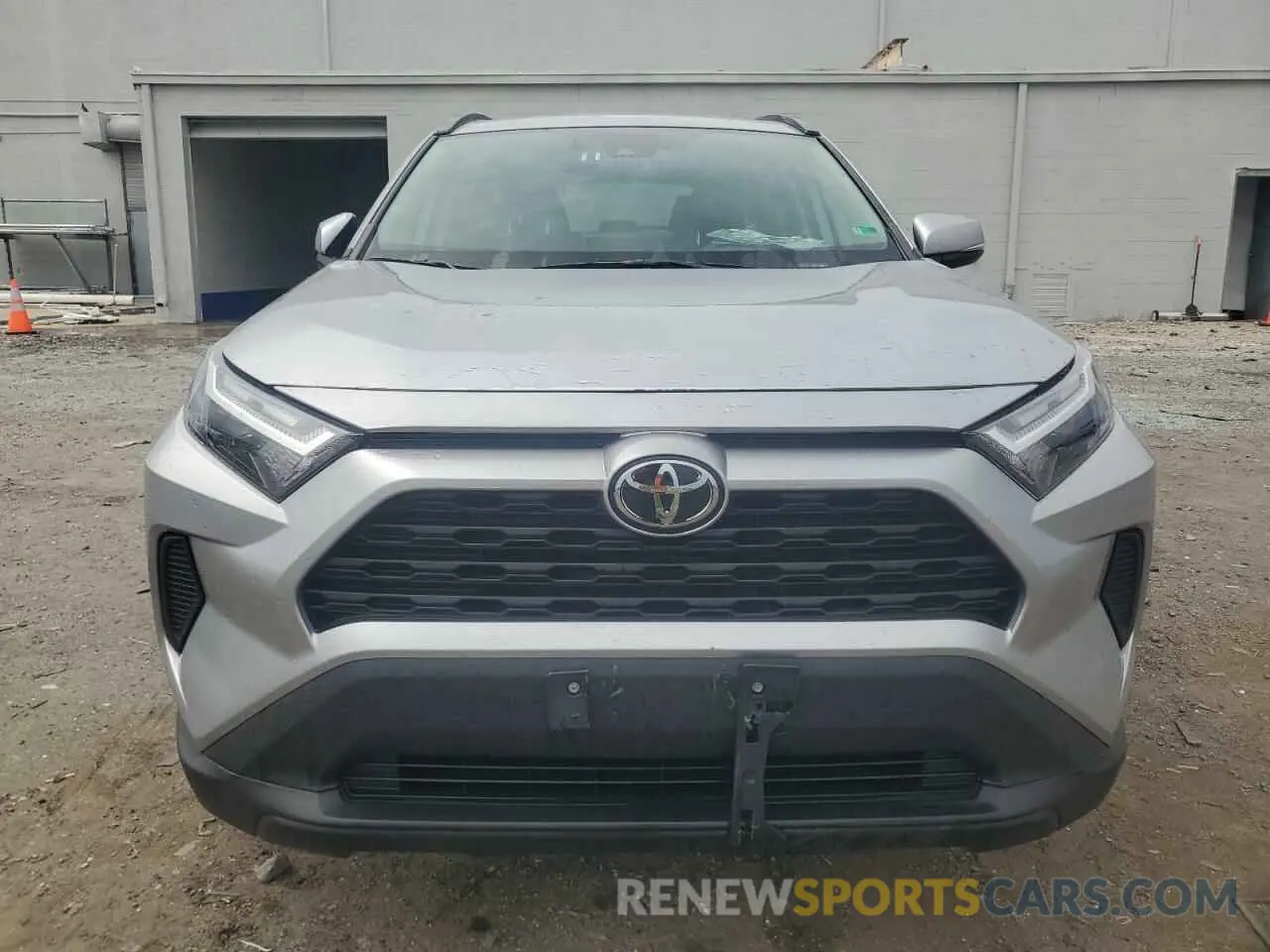 5 Photograph of a damaged car 4T3MWRFV7SU170149 TOYOTA RAV4 2025