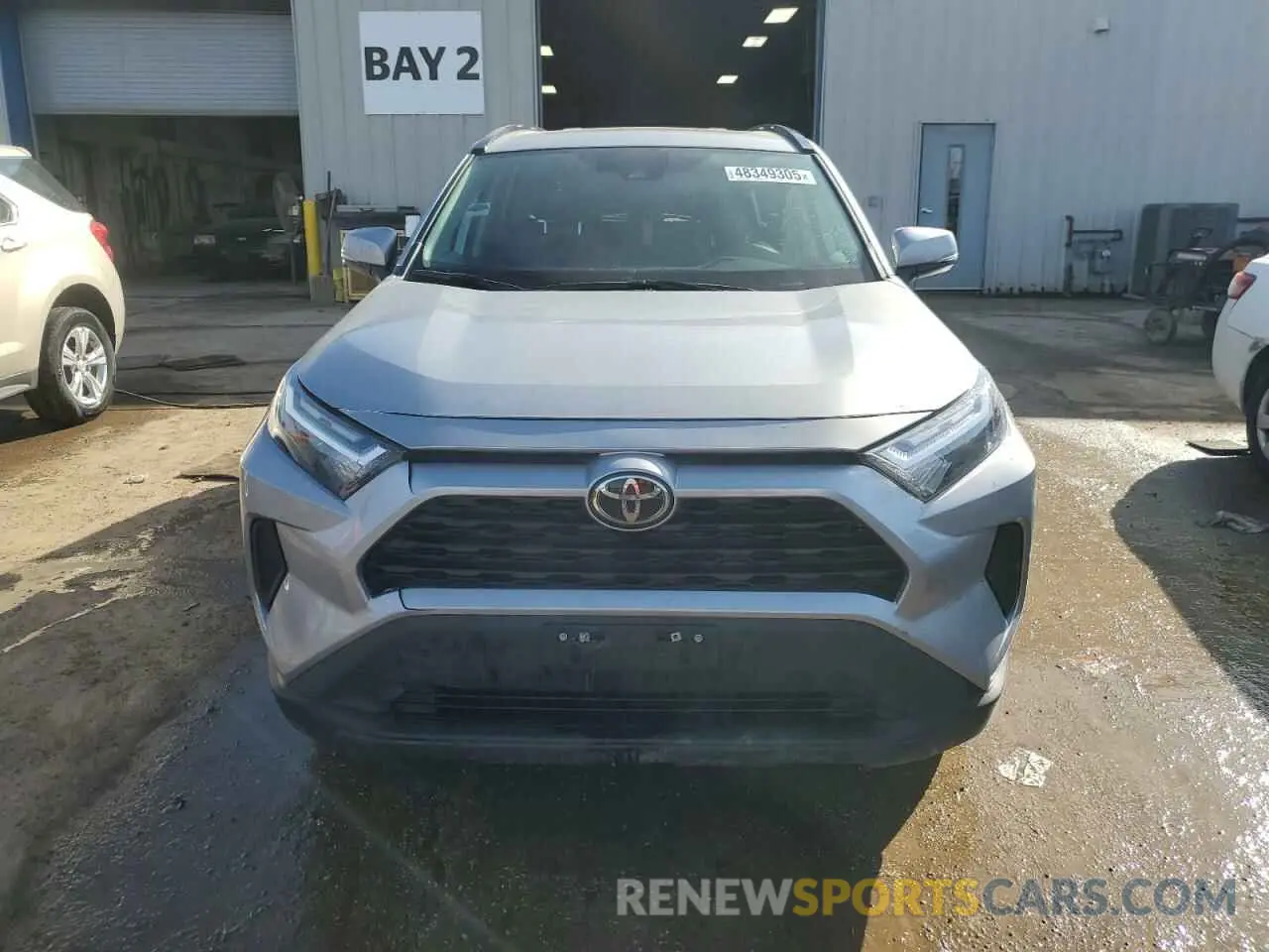 5 Photograph of a damaged car 4T3RWRFV6SU173422 TOYOTA RAV4 2025
