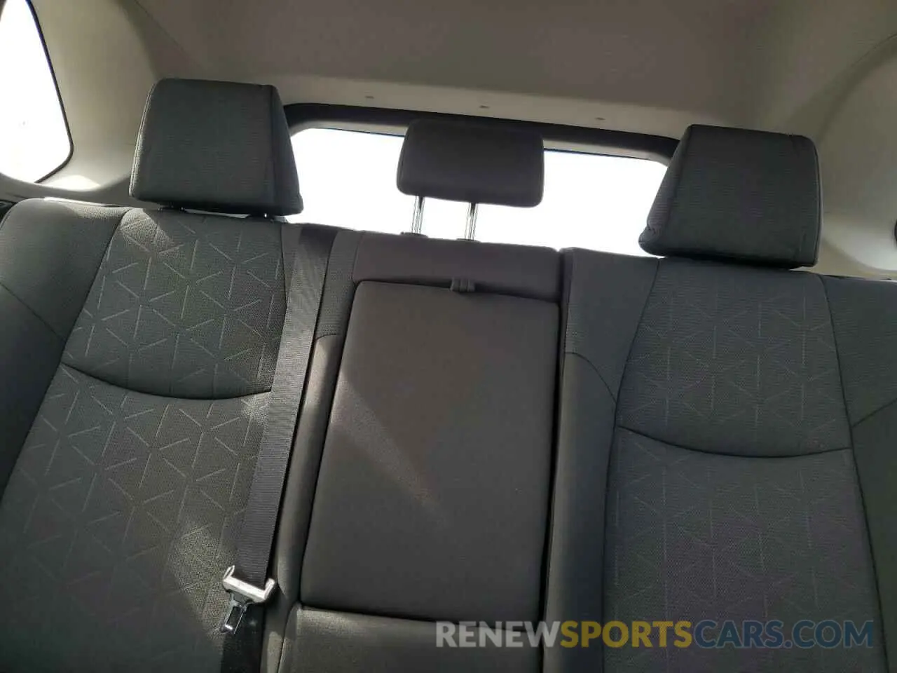 10 Photograph of a damaged car 4T3RWRFVXSU174668 TOYOTA RAV4 2025