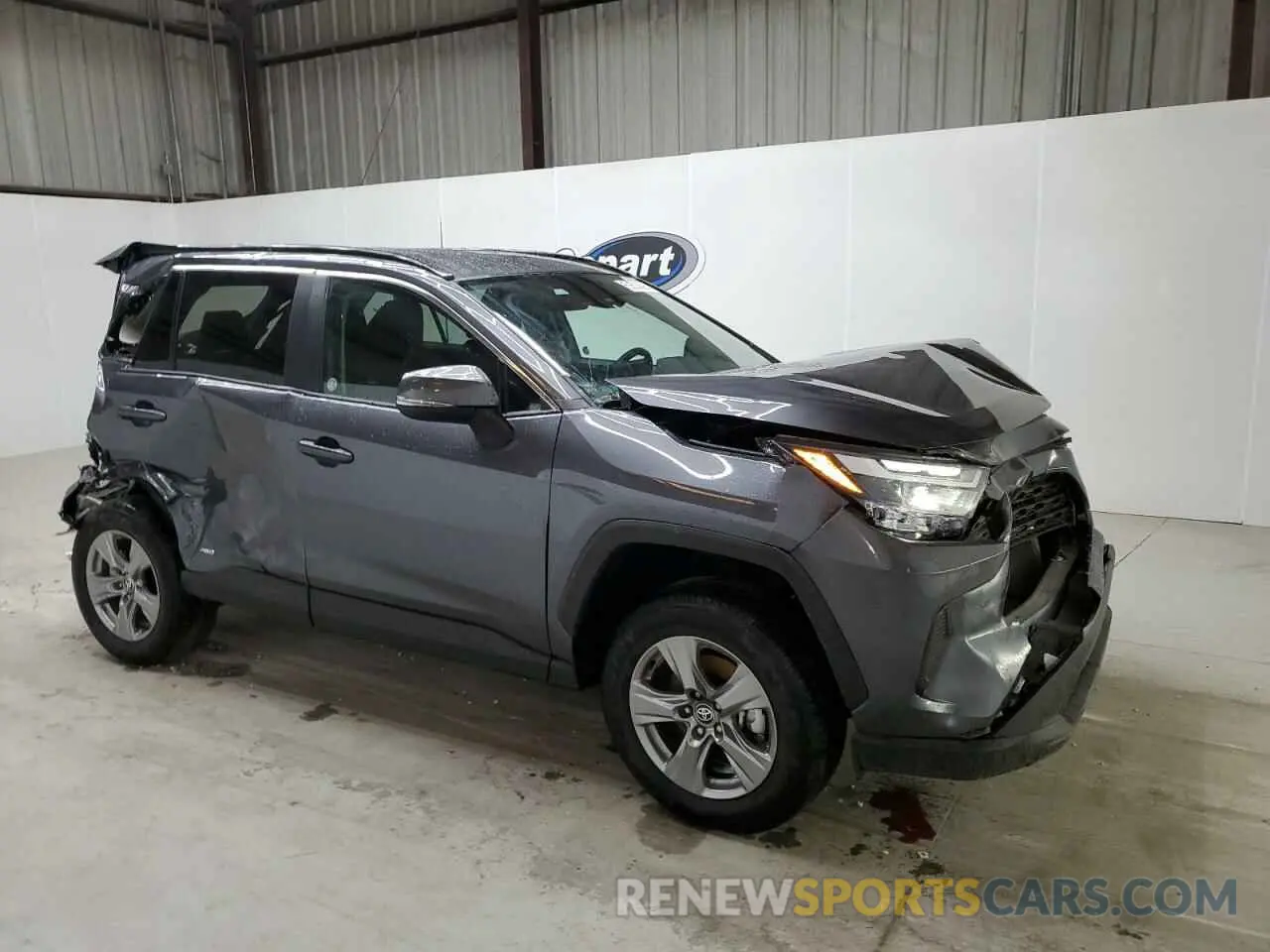 4 Photograph of a damaged car 4T3RWRFVXSU176582 TOYOTA RAV4 2025
