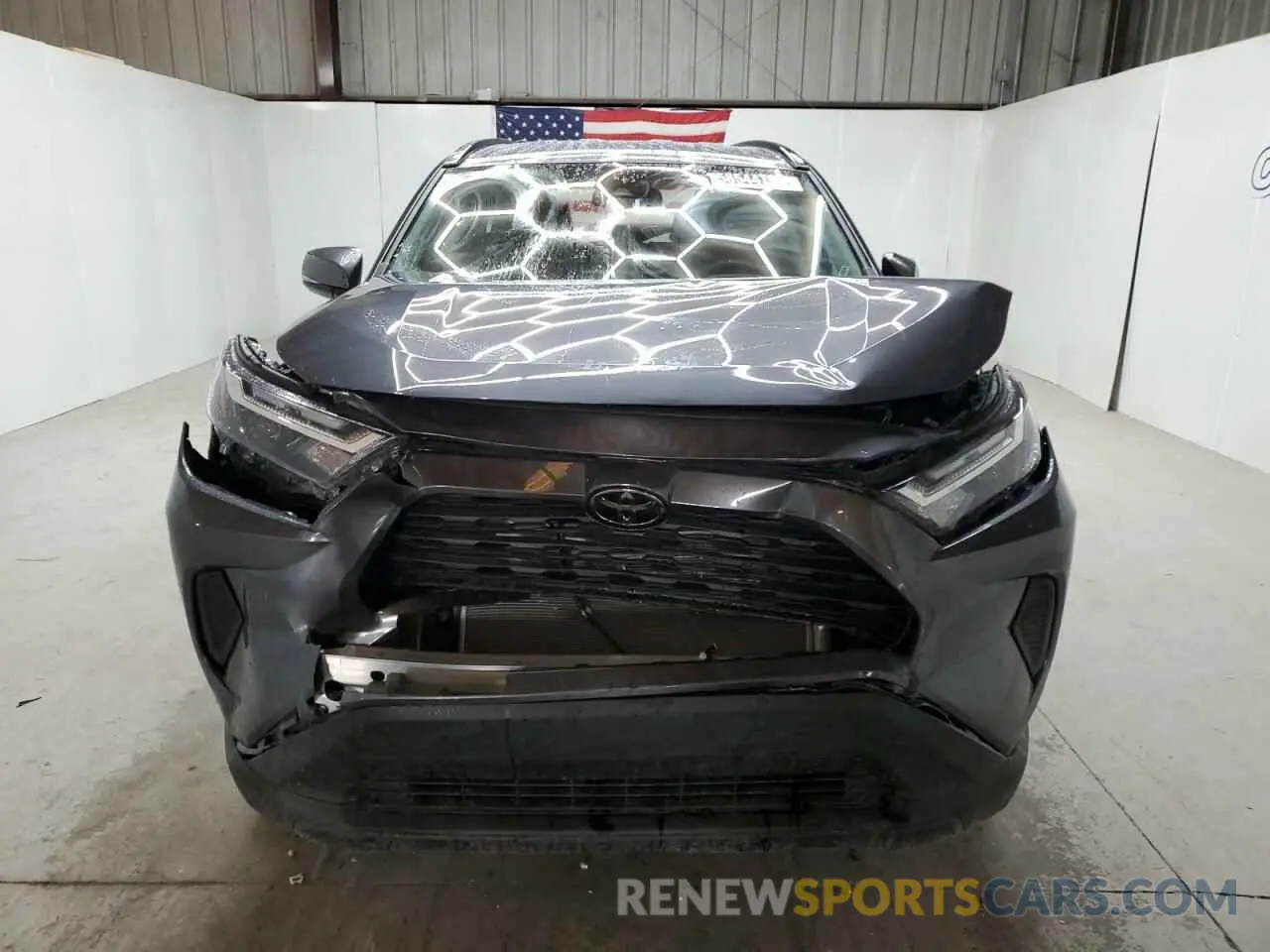 5 Photograph of a damaged car 4T3RWRFVXSU176582 TOYOTA RAV4 2025