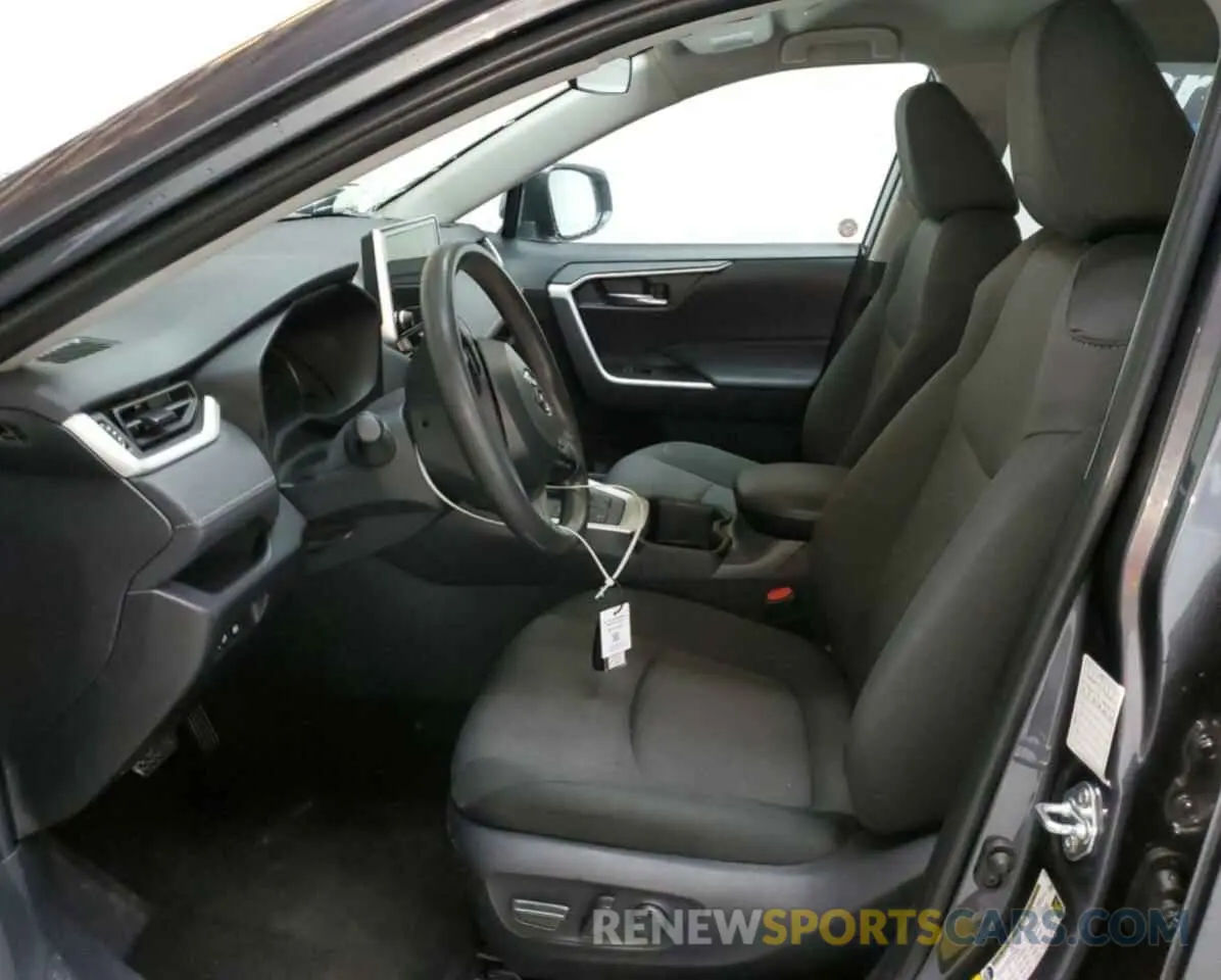 7 Photograph of a damaged car 4T3RWRFVXSU176582 TOYOTA RAV4 2025