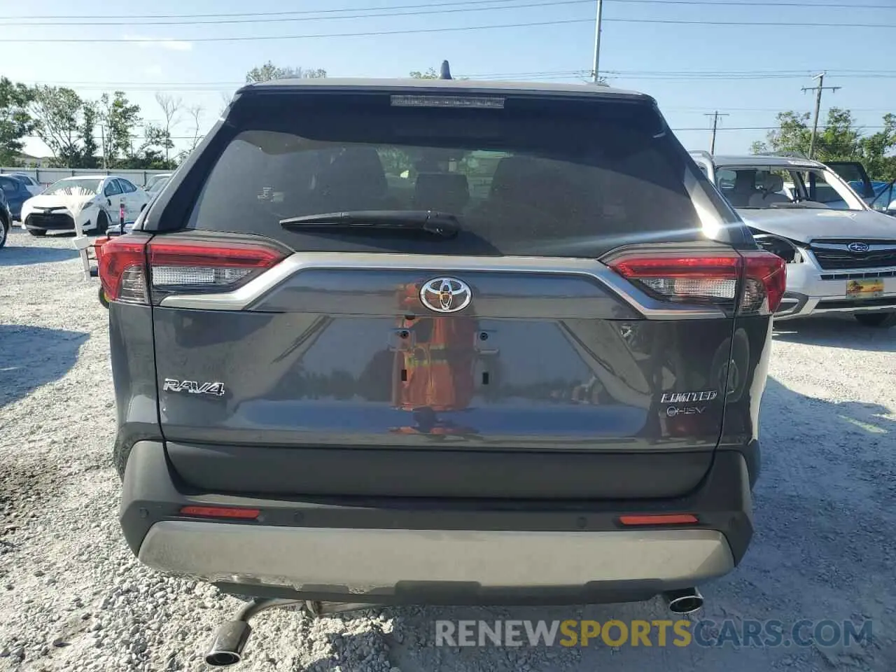 6 Photograph of a damaged car JTMD6RFV0SD570180 TOYOTA RAV4 2025