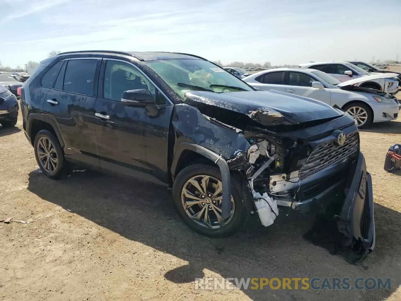 4 Photograph of a damaged car JTMD6RFV9SJ064865 TOYOTA RAV4 2025
