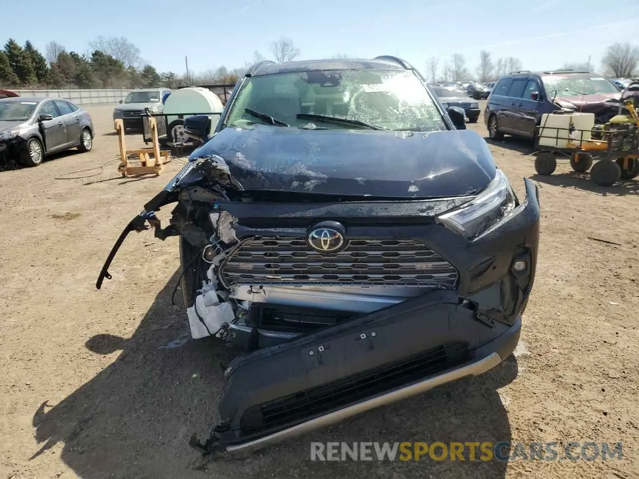 5 Photograph of a damaged car JTMD6RFV9SJ064865 TOYOTA RAV4 2025