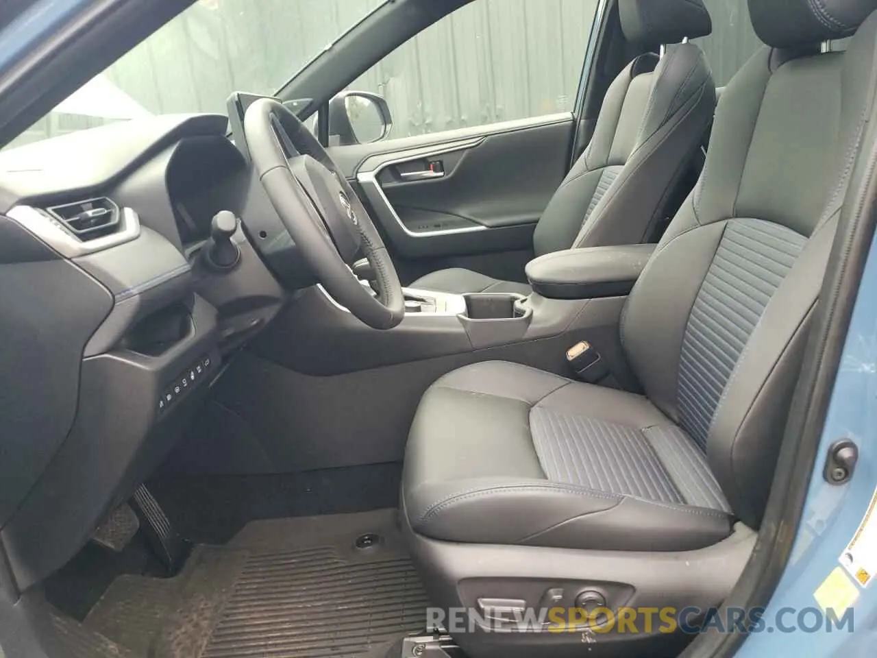 7 Photograph of a damaged car JTME6RFV0SD572077 TOYOTA RAV4 2025