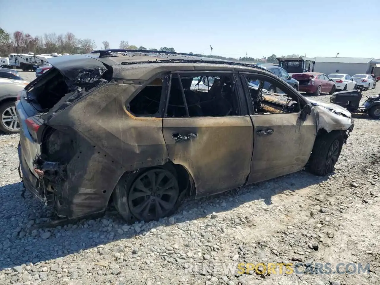 3 Photograph of a damaged car JTME6RFV3SD570615 TOYOTA RAV4 2025