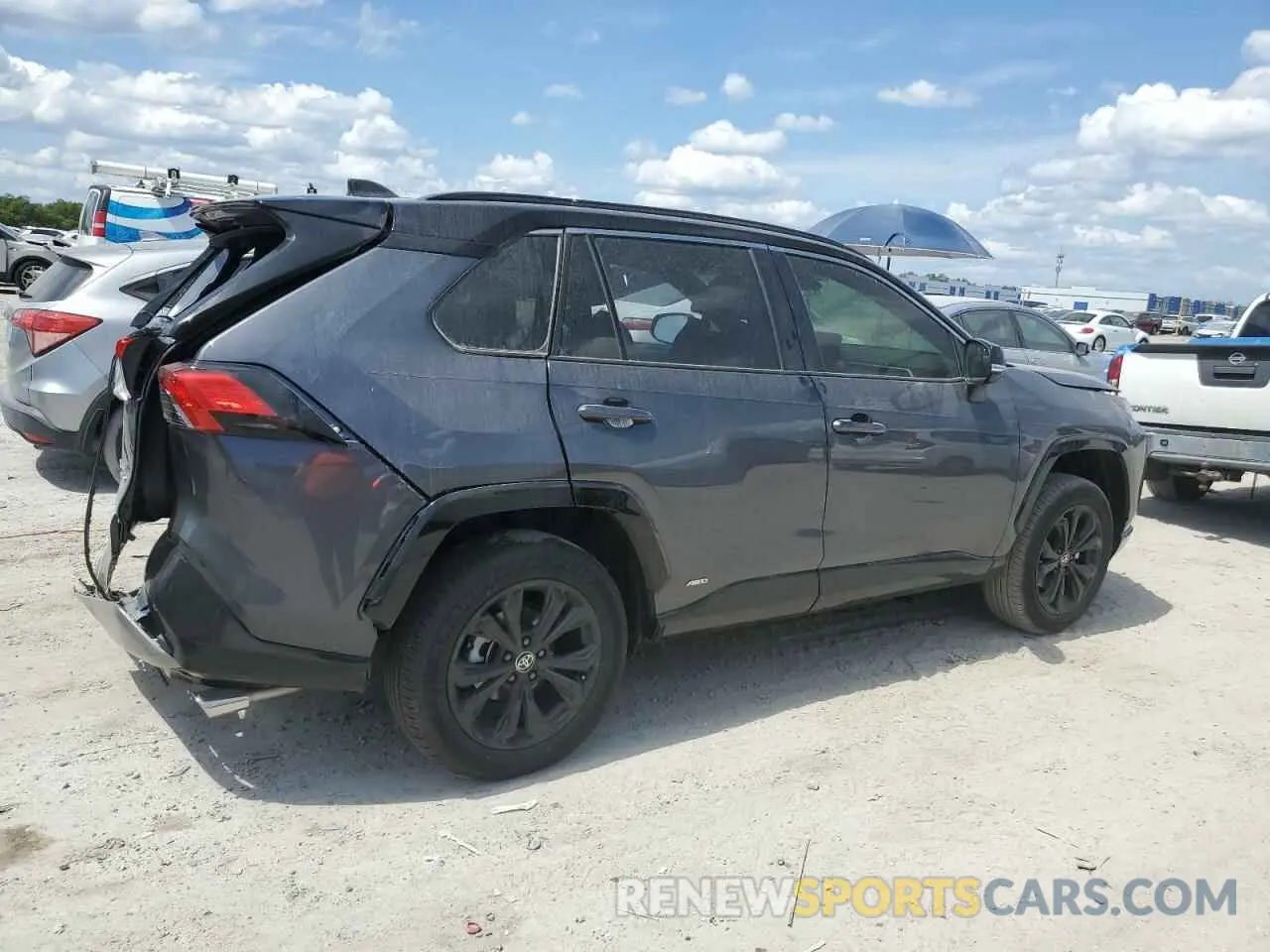 3 Photograph of a damaged car JTME6RFV4SD574043 TOYOTA RAV4 2025