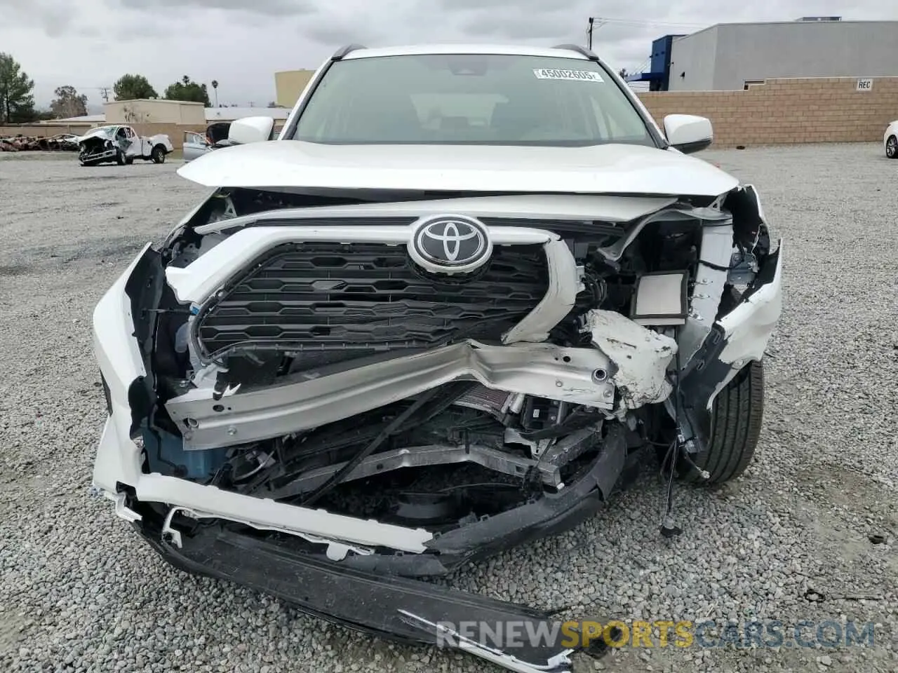 5 Photograph of a damaged car JTMRWRFV5SD281835 TOYOTA RAV4 2025