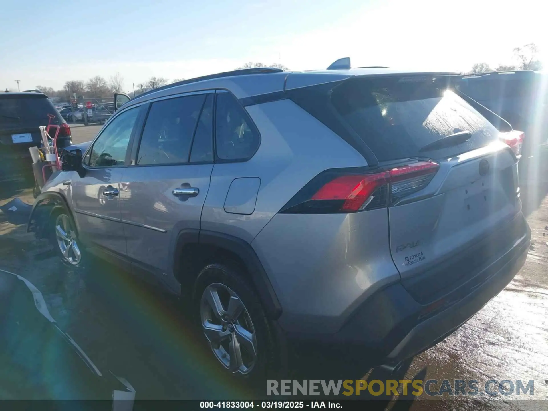 14 Photograph of a damaged car 2T3DWRFV1KW022420 TOYOTA RAV4 HYBRID 2019