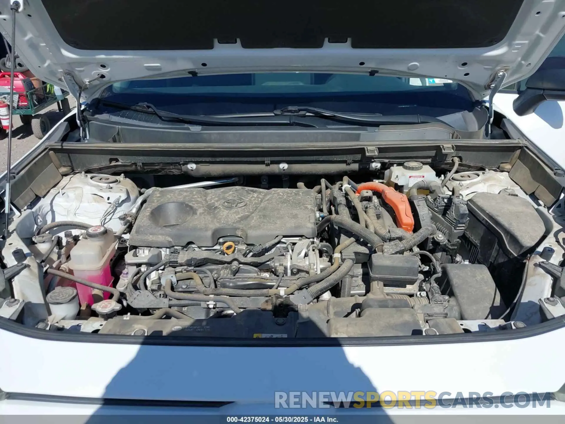 10 Photograph of a damaged car 2T3LWRFV7KW013250 TOYOTA RAV4 HYBRID 2019