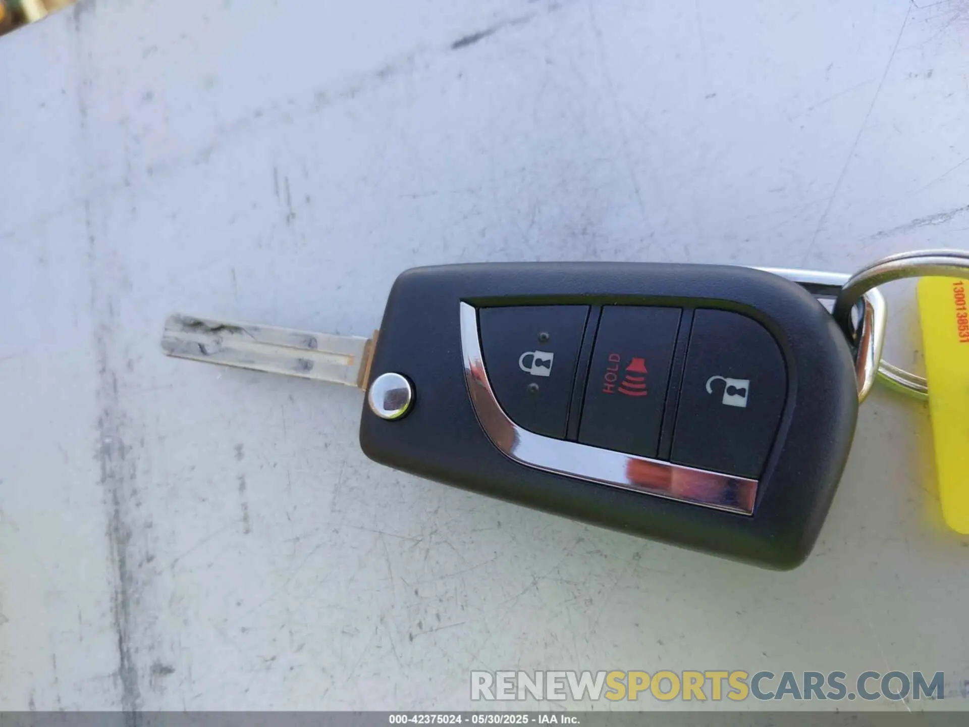 11 Photograph of a damaged car 2T3LWRFV7KW013250 TOYOTA RAV4 HYBRID 2019