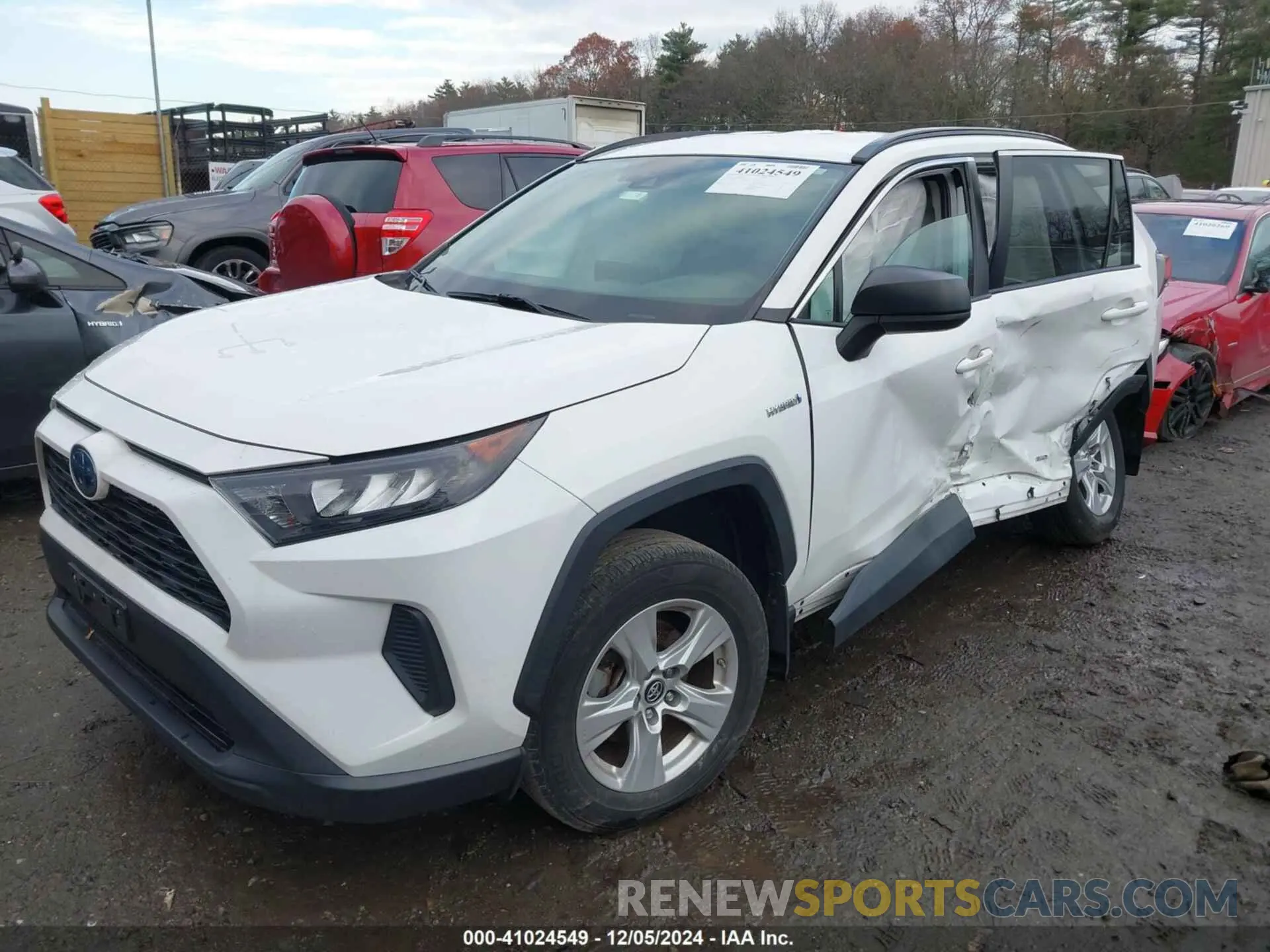 2 Photograph of a damaged car 2T3LWRFV7KW016178 TOYOTA RAV4 HYBRID 2019