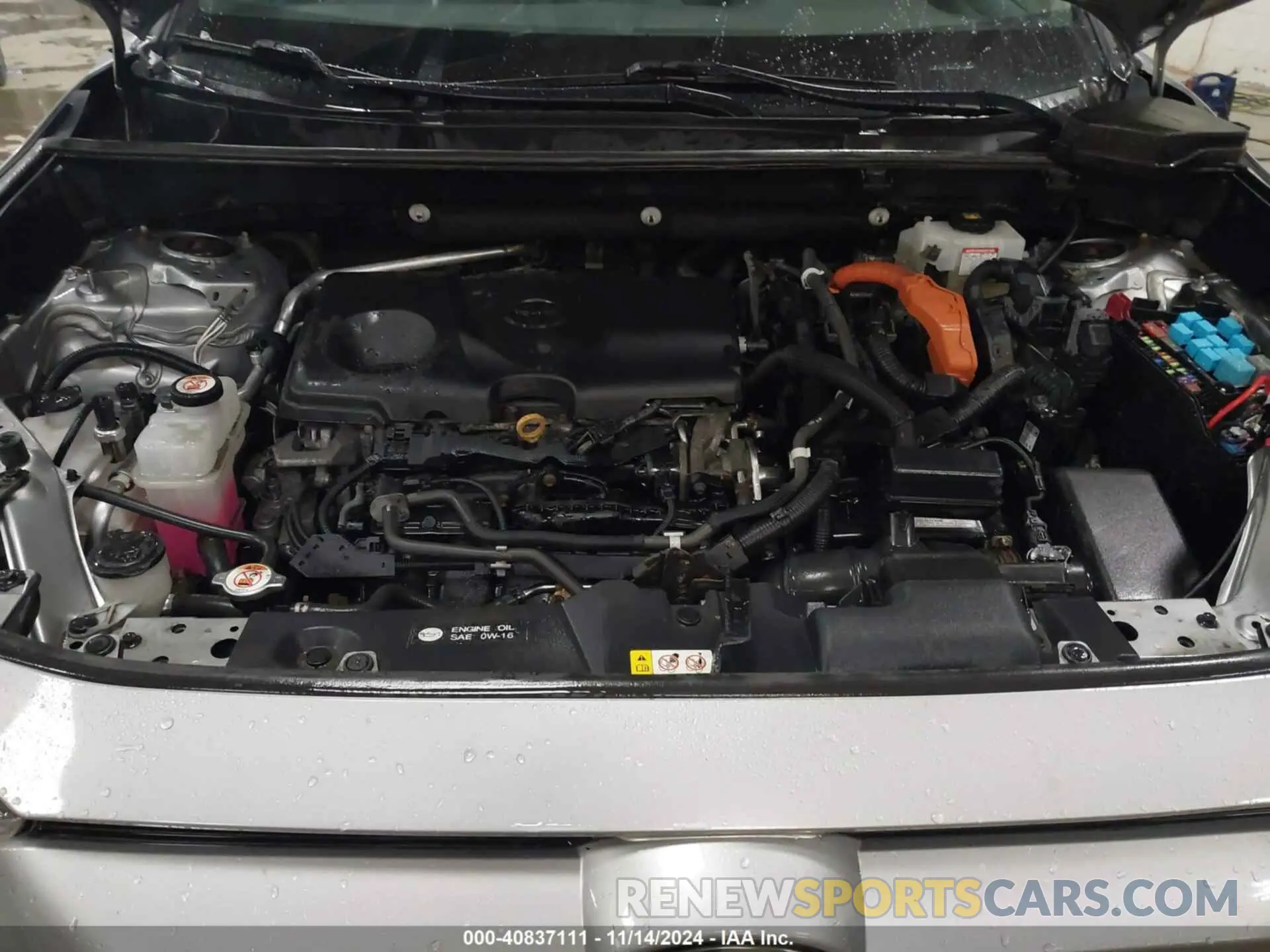 10 Photograph of a damaged car 2T3LWRFV9KW023763 TOYOTA RAV4 HYBRID 2019
