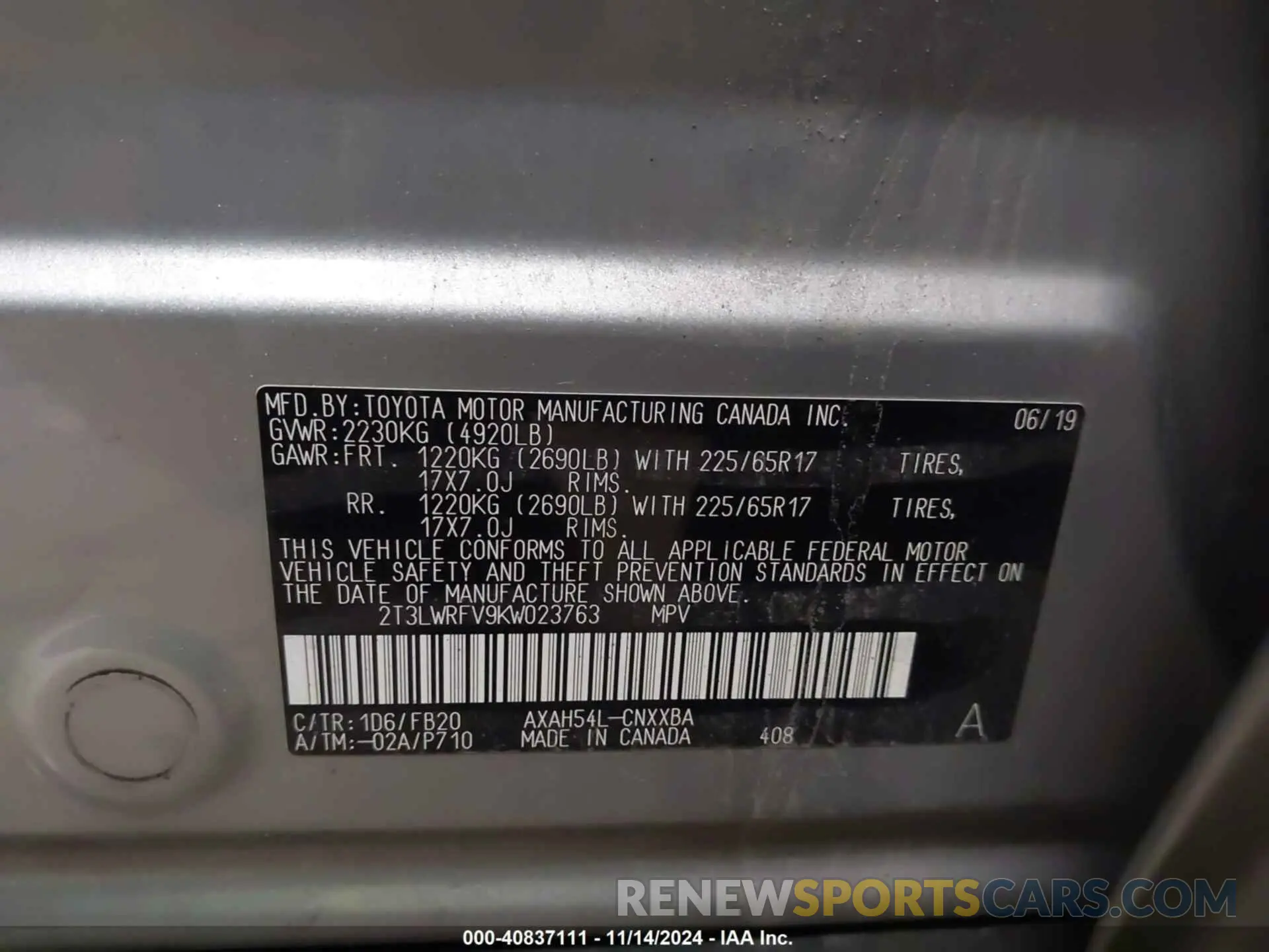 9 Photograph of a damaged car 2T3LWRFV9KW023763 TOYOTA RAV4 HYBRID 2019