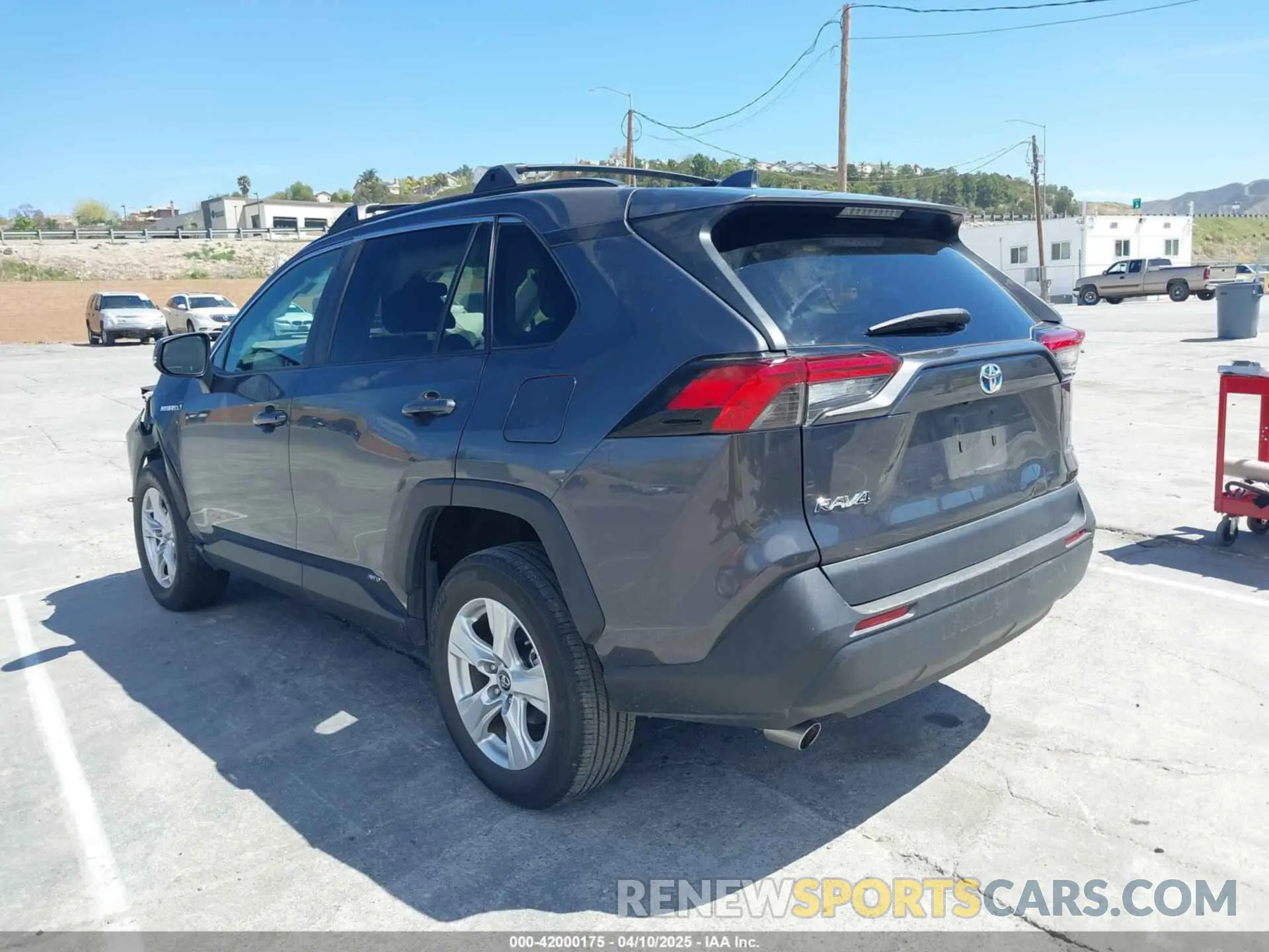 3 Photograph of a damaged car 2T3MWRFV9KW006563 TOYOTA RAV4 HYBRID 2019