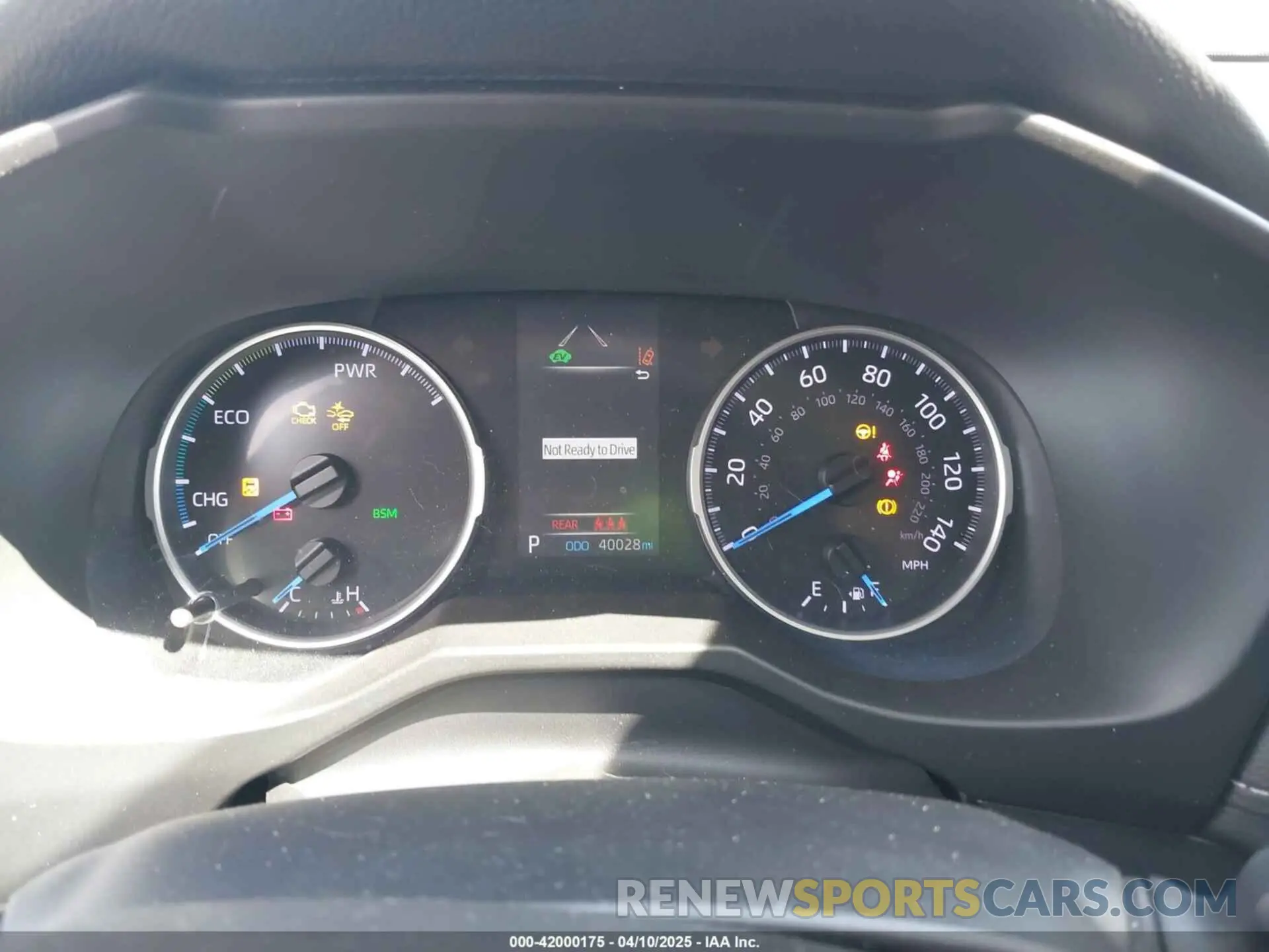 7 Photograph of a damaged car 2T3MWRFV9KW006563 TOYOTA RAV4 HYBRID 2019