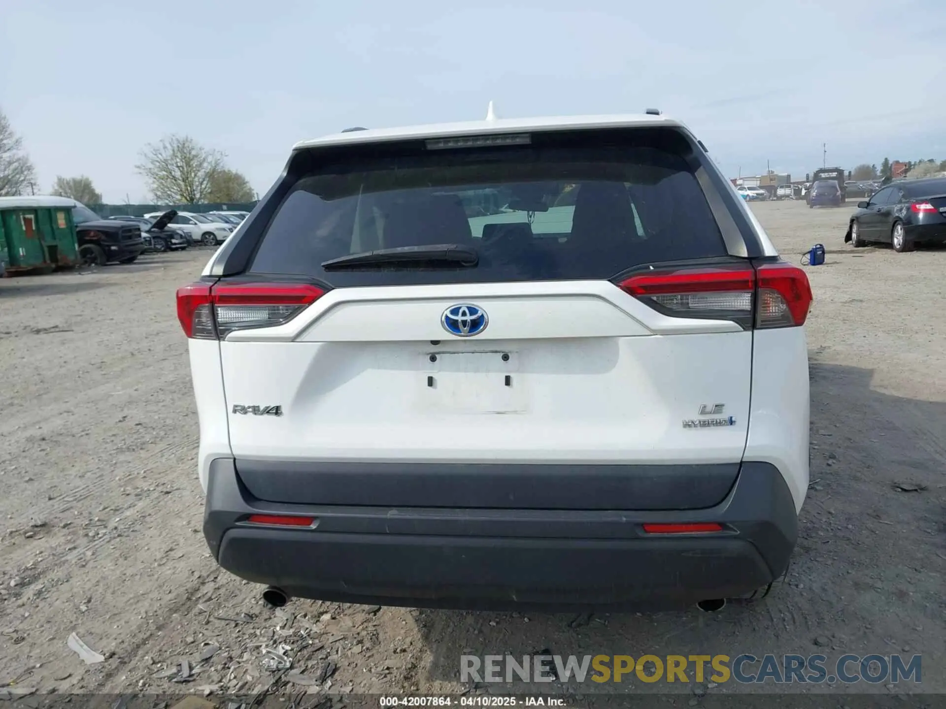 15 Photograph of a damaged car 2T3MWRFVXKW018477 TOYOTA RAV4 HYBRID 2019